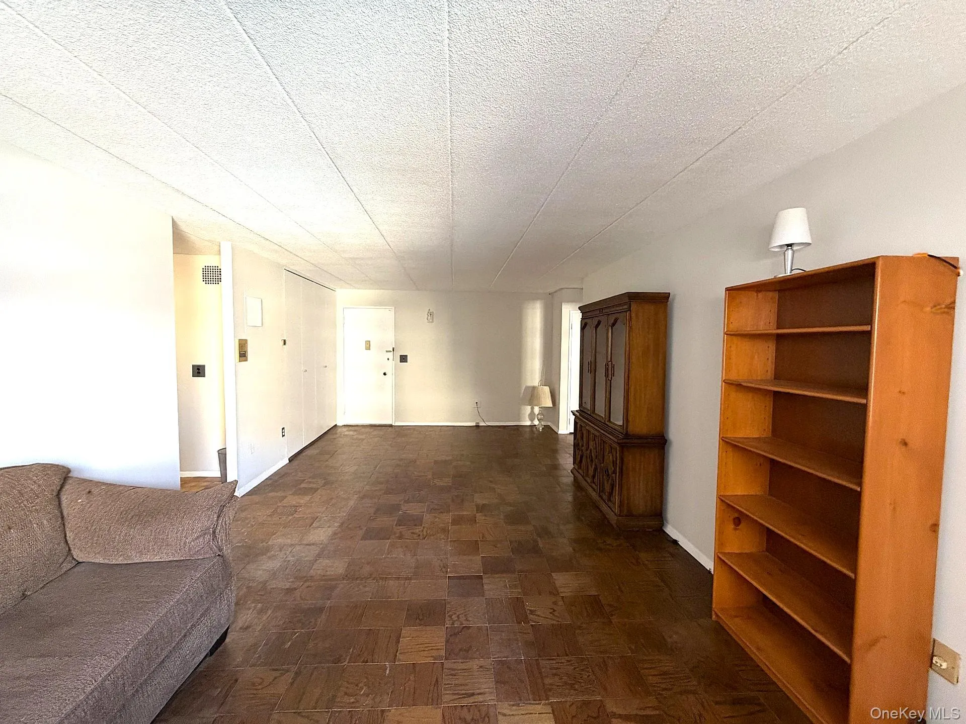 1085 Warburton Avenue, Yonkers, NY, 1 Bedroom Bedrooms, 3 Rooms Rooms,1 BathroomBathrooms,Residential,For Rent,Warburton,0,1048829 1085 Warburton Avenue, Yonkers, NY, 1 Bedroom Bedrooms, 3 Rooms Rooms,1 BathroomBathrooms,Residential,For Rent,Warburton,0,1048829