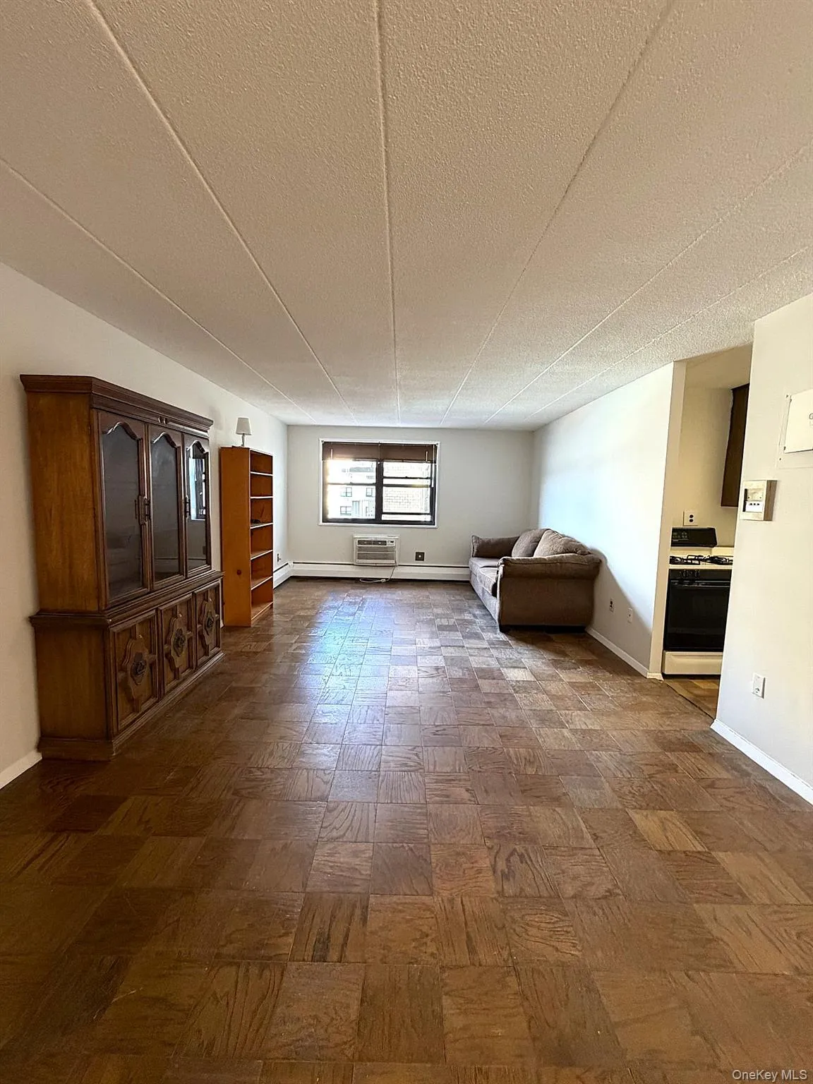 1085 Warburton Avenue, Yonkers, NY, 1 Bedroom Bedrooms, 3 Rooms Rooms,1 BathroomBathrooms,Residential,For Rent,Warburton,0,1048829 1085 Warburton Avenue, Yonkers, NY, 1 Bedroom Bedrooms, 3 Rooms Rooms,1 BathroomBathrooms,Residential,For Rent,Warburton,0,1048829