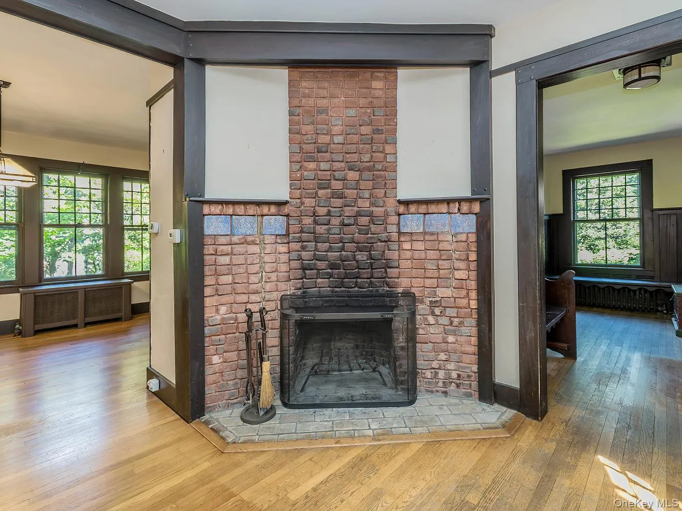 Original working woodburning fireplace Original working woodburning fireplace