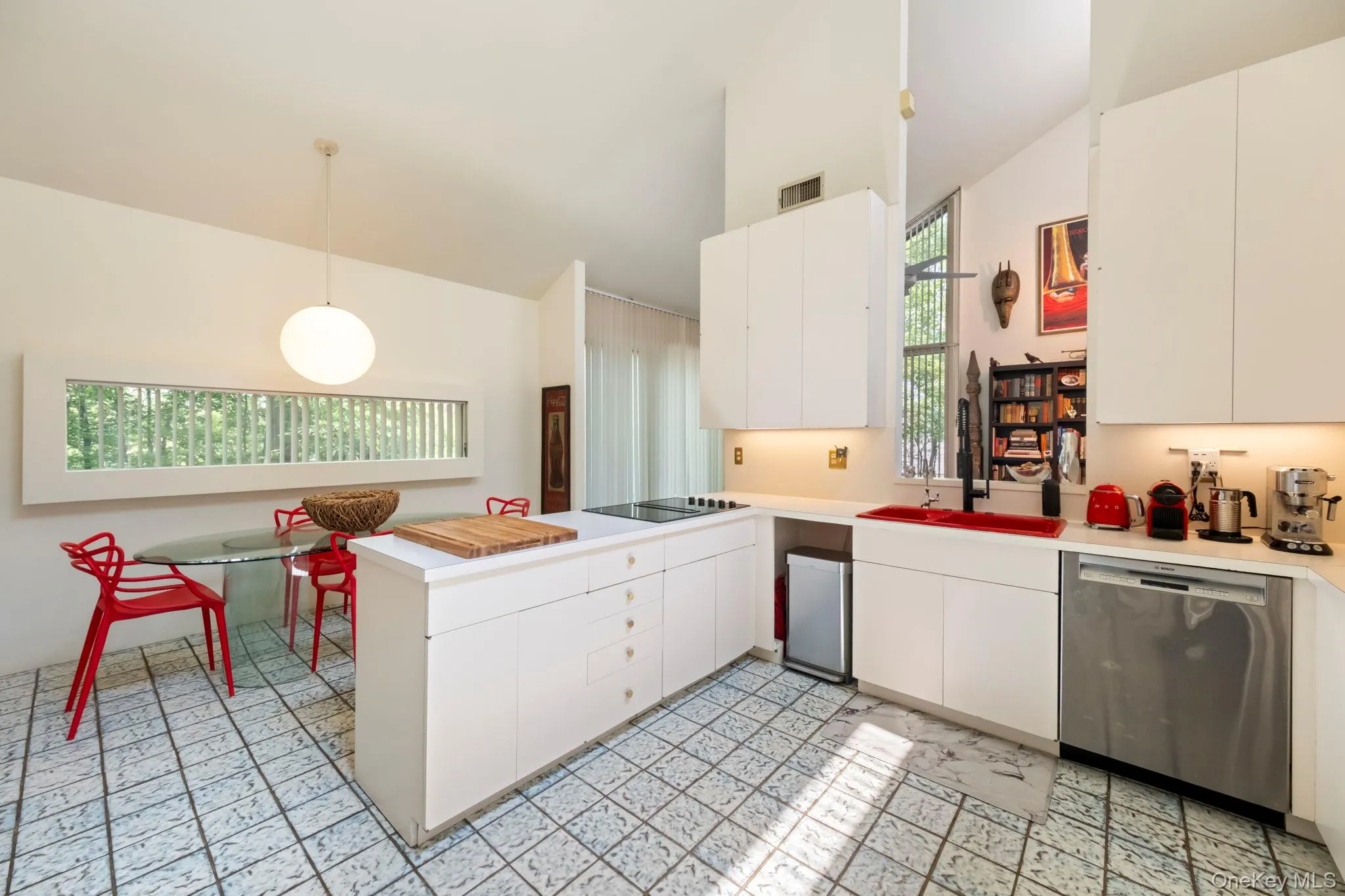 19-21 Lincoln Terrace, Middletown, NY, 4 Bedrooms Bedrooms, 12 Rooms Rooms,2 BathroomsBathrooms,Residential,For Rent,Lincoln,0,1048837 19-21 Lincoln Terrace, Middletown, NY, 4 Bedrooms Bedrooms, 12 Rooms Rooms,2 BathroomsBathrooms,Residential,For Rent,Lincoln,0,1048837