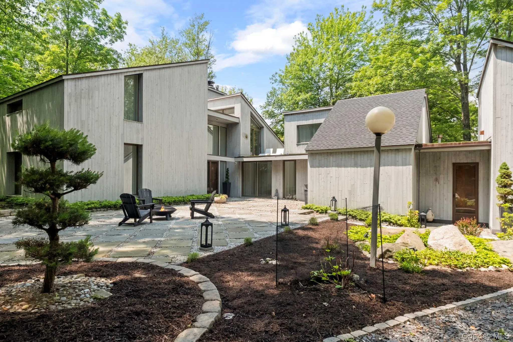19-21 Lincoln Terrace, Middletown, NY, 4 Bedrooms Bedrooms, 12 Rooms Rooms,2 BathroomsBathrooms,Residential,For Rent,Lincoln,0,1048837 19-21 Lincoln Terrace, Middletown, NY, 4 Bedrooms Bedrooms, 12 Rooms Rooms,2 BathroomsBathrooms,Residential,For Rent,Lincoln,0,1048837