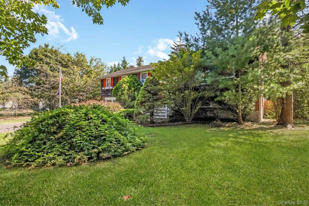 16 Wendy Lane, Huntington, NY, 5 Bedrooms Bedrooms, 9 Rooms Rooms,3 BathroomsBathrooms,Residential,For Rent,Wendy,0,1048838 16 Wendy Lane, Huntington, NY, 5 Bedrooms Bedrooms, 9 Rooms Rooms,3 BathroomsBathrooms,Residential,For Rent,Wendy,0,1048838