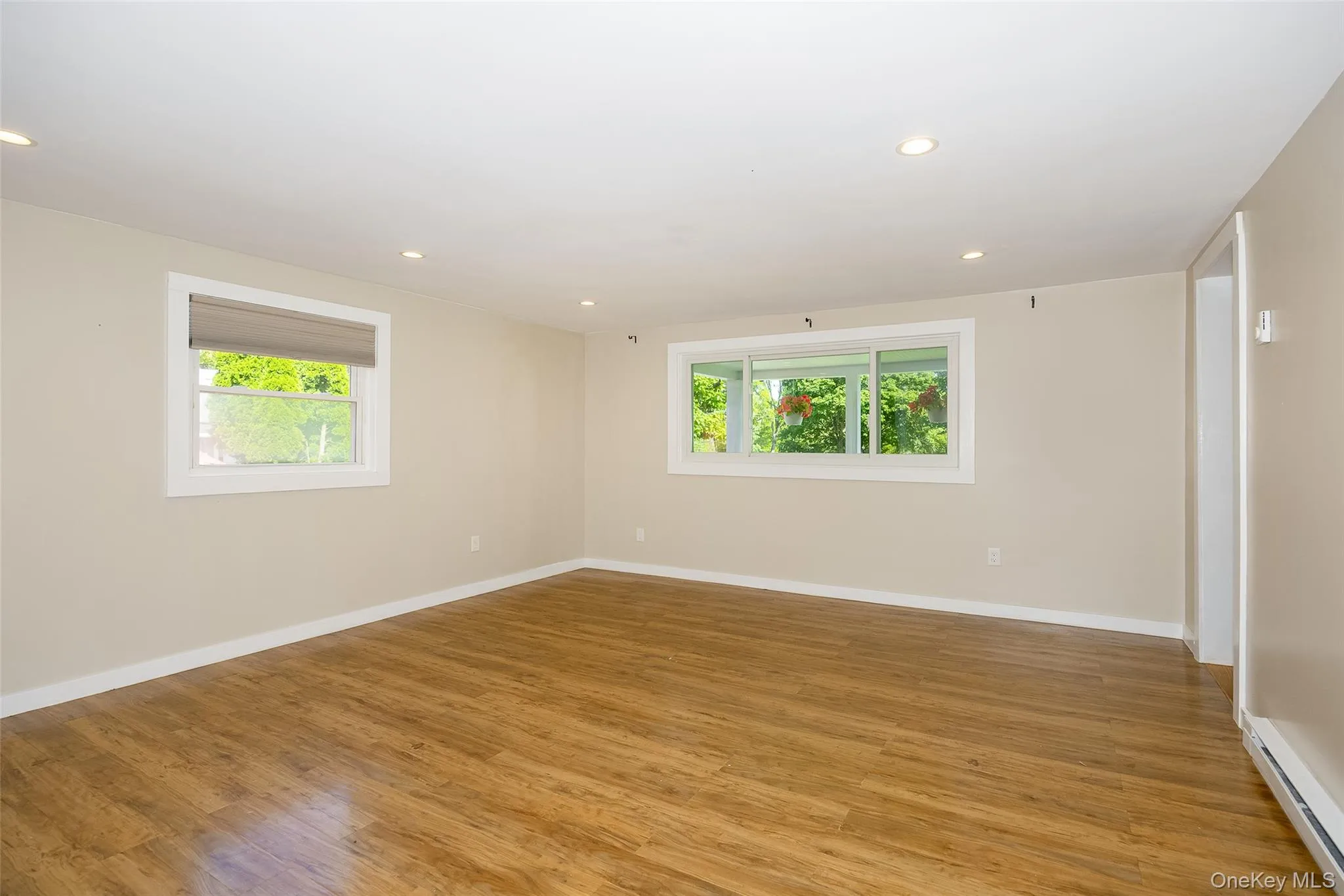 4 Stoley Lane, Saugerties, NY, 3 Bedrooms Bedrooms, 6 Rooms Rooms,2 BathroomsBathrooms,Residential,For Rent,Stoley,0,1048840 4 Stoley Lane, Saugerties, NY, 3 Bedrooms Bedrooms, 6 Rooms Rooms,2 BathroomsBathrooms,Residential,For Rent,Stoley,0,1048840
