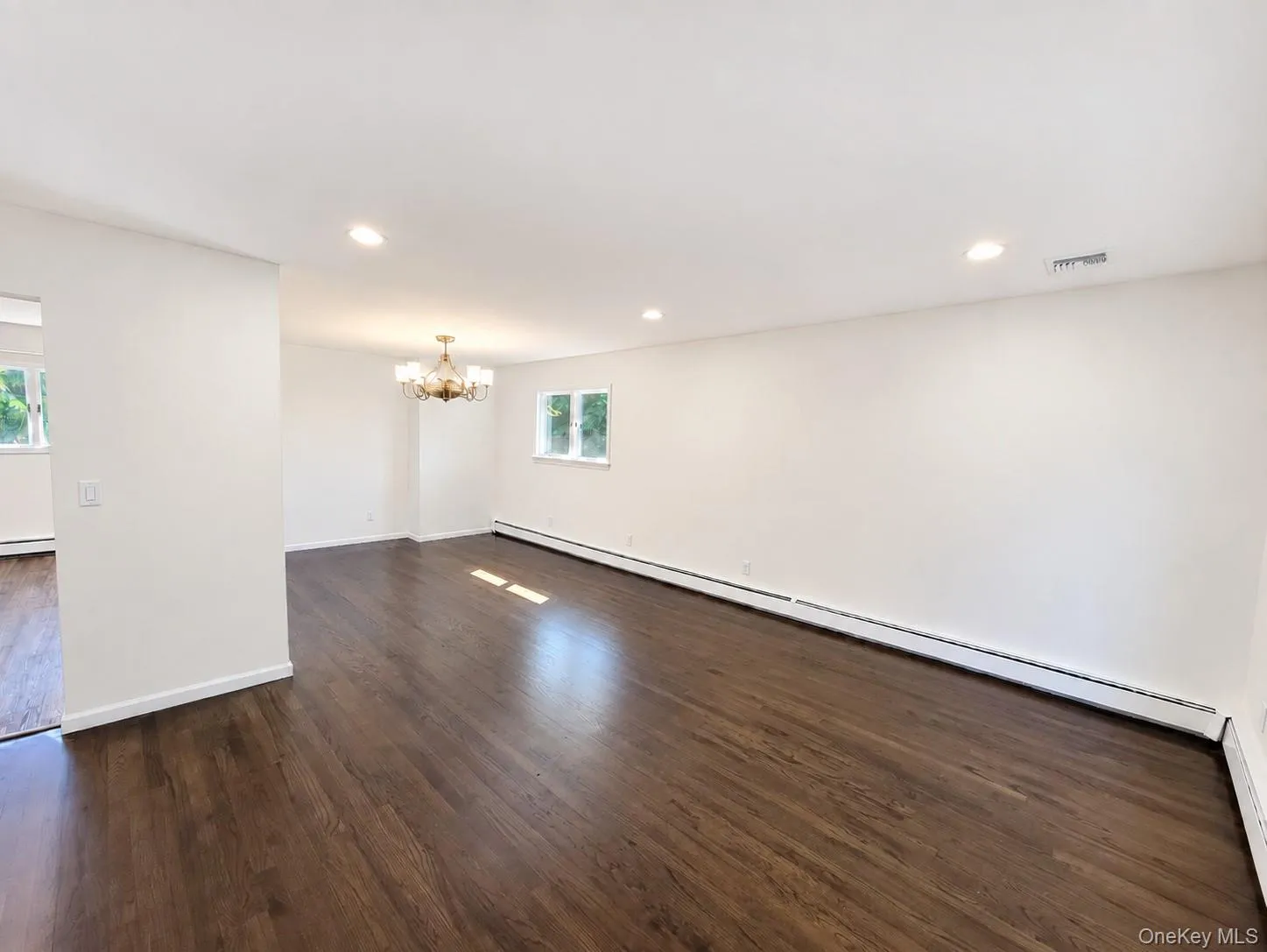 22 Brian Drive, Islip, NY, 5 Bedrooms Bedrooms, 10 Rooms Rooms,2 BathroomsBathrooms,Residential,For Rent,Brian,0,1048847 22 Brian Drive, Islip, NY, 5 Bedrooms Bedrooms, 10 Rooms Rooms,2 BathroomsBathrooms,Residential,For Rent,Brian,0,1048847