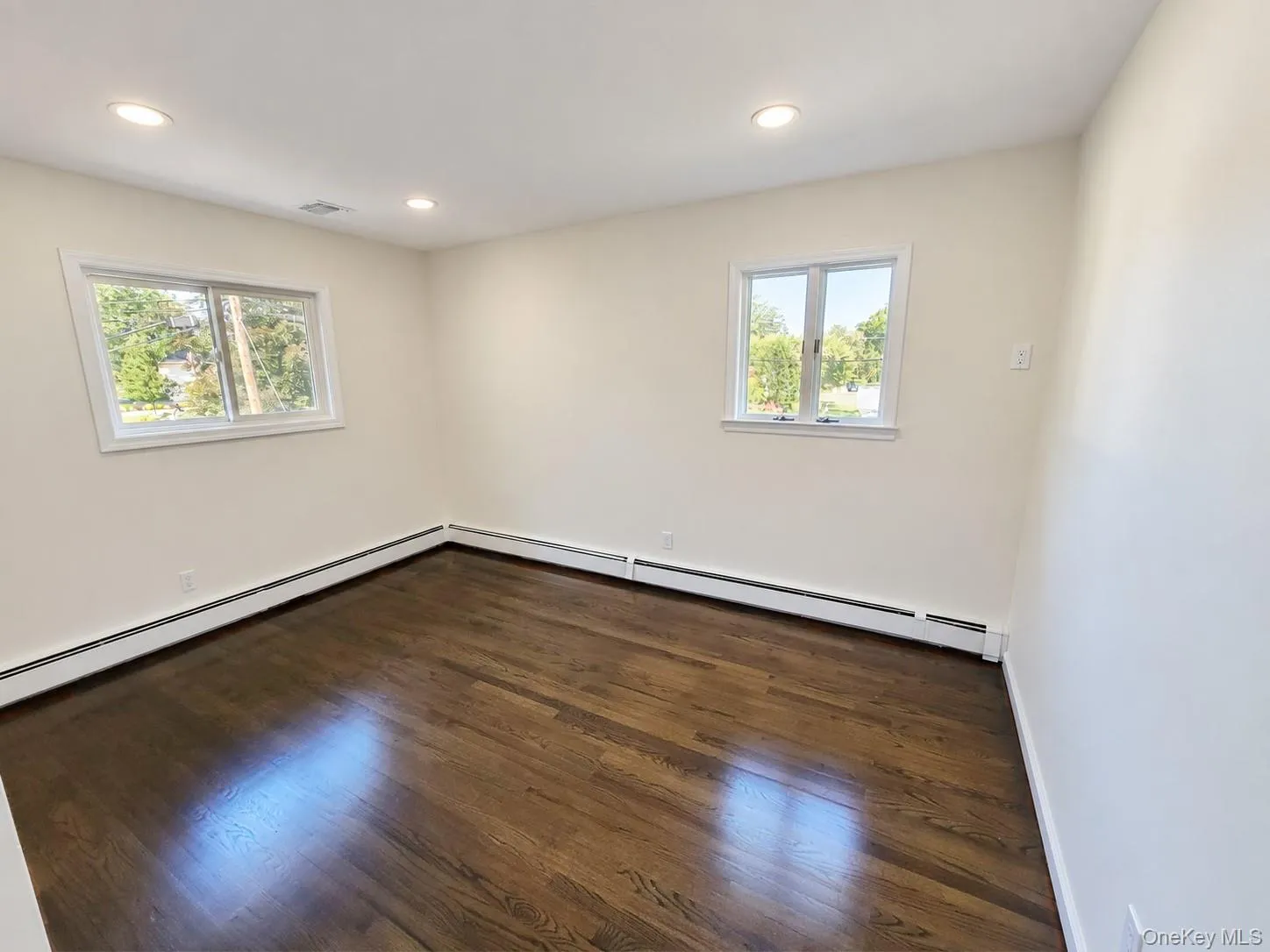 22 Brian Drive, Islip, NY, 5 Bedrooms Bedrooms, 10 Rooms Rooms,2 BathroomsBathrooms,Residential,For Rent,Brian,0,1048847 22 Brian Drive, Islip, NY, 5 Bedrooms Bedrooms, 10 Rooms Rooms,2 BathroomsBathrooms,Residential,For Rent,Brian,0,1048847