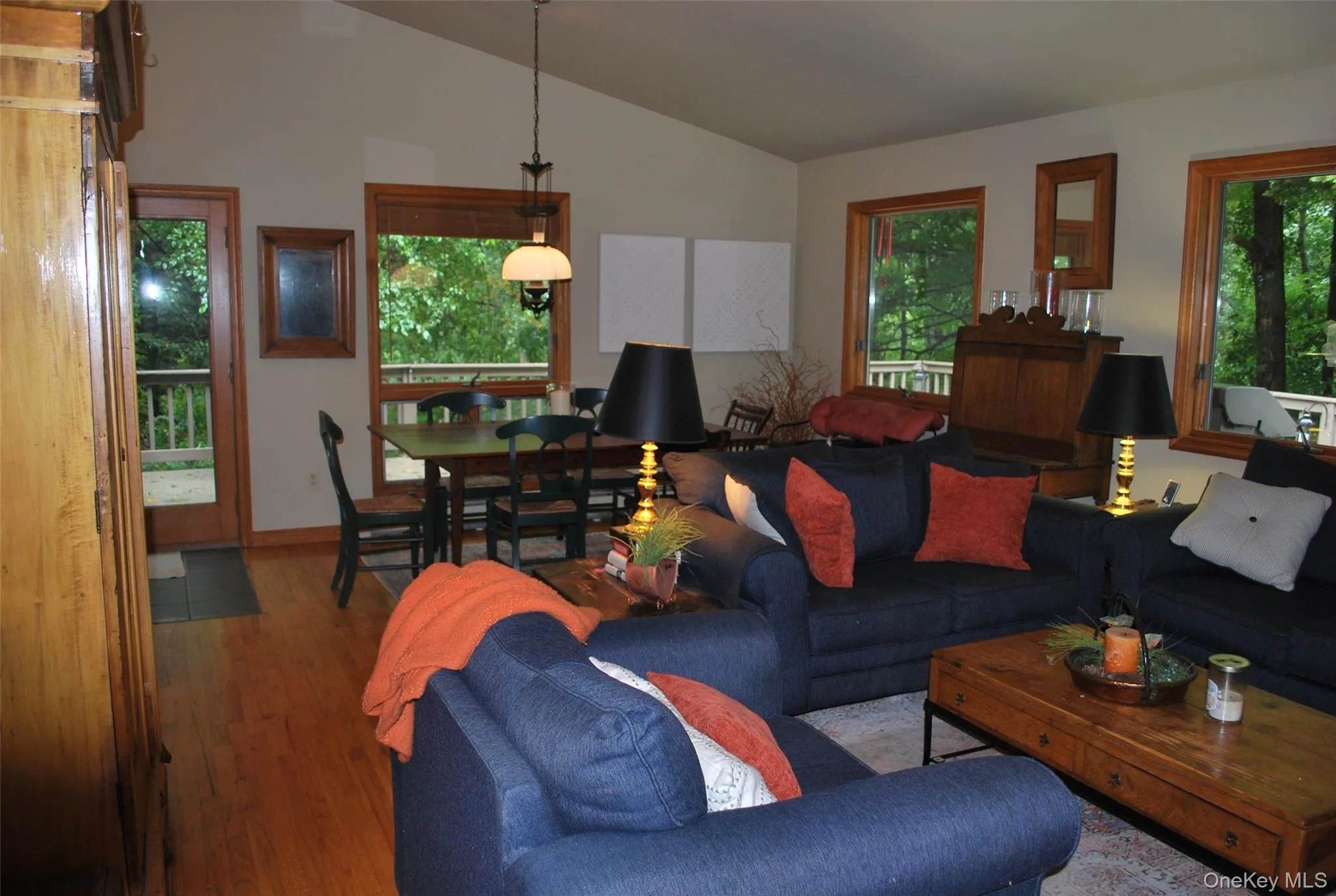 7 Abbey Road, Warwick (town), NY, 3 Bedrooms Bedrooms, 7 Rooms Rooms,2 BathroomsBathrooms,Residential,For Rent,Abbey,0,1048848 7 Abbey Road, Warwick (town), NY, 3 Bedrooms Bedrooms, 7 Rooms Rooms,2 BathroomsBathrooms,Residential,For Rent,Abbey,0,1048848