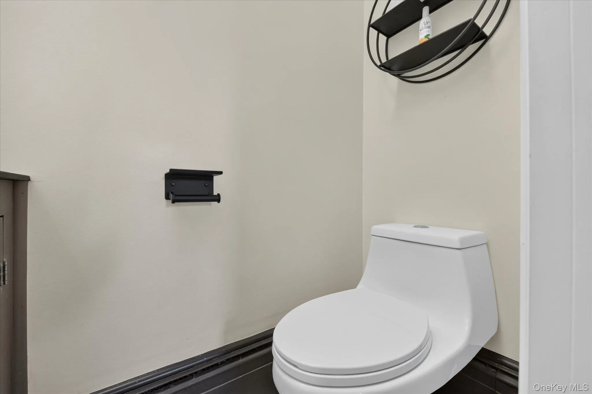 7 Henry Street, Beacon, NY, 2 Rooms Rooms,1 BathroomBathrooms,Residential Lease,For Rent,Henry,0,1048849 7 Henry Street, Beacon, NY, 2 Rooms Rooms,1 BathroomBathrooms,Residential Lease,For Rent,Henry,0,1048849