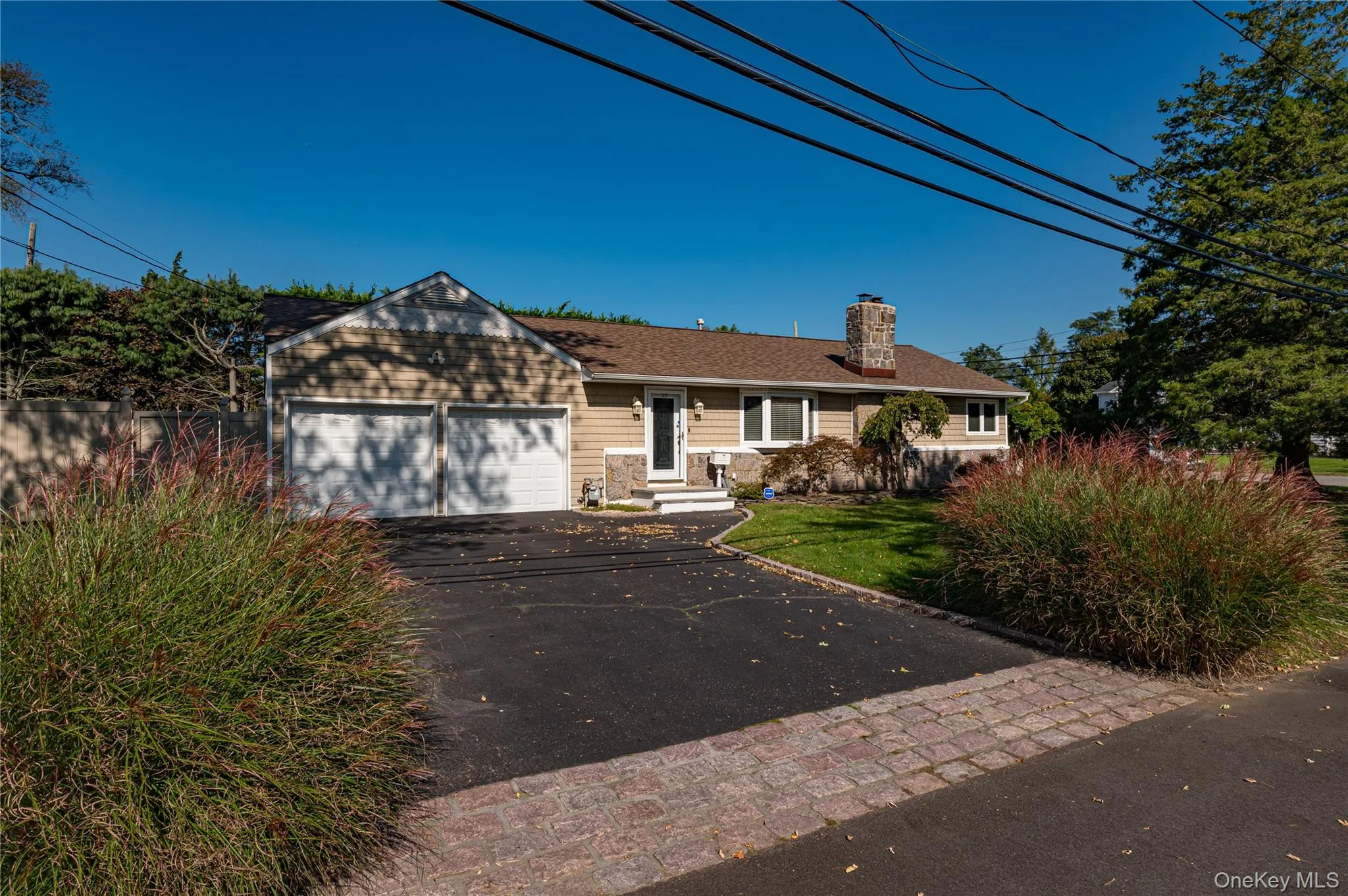 87 Bayway Avenue, Islip, NY, 3 Bedrooms Bedrooms, 8 Rooms Rooms,2 BathroomsBathrooms,Residential,For Rent,Bayway,0,1048854 87 Bayway Avenue, Islip, NY, 3 Bedrooms Bedrooms, 8 Rooms Rooms,2 BathroomsBathrooms,Residential,For Rent,Bayway,0,1048854