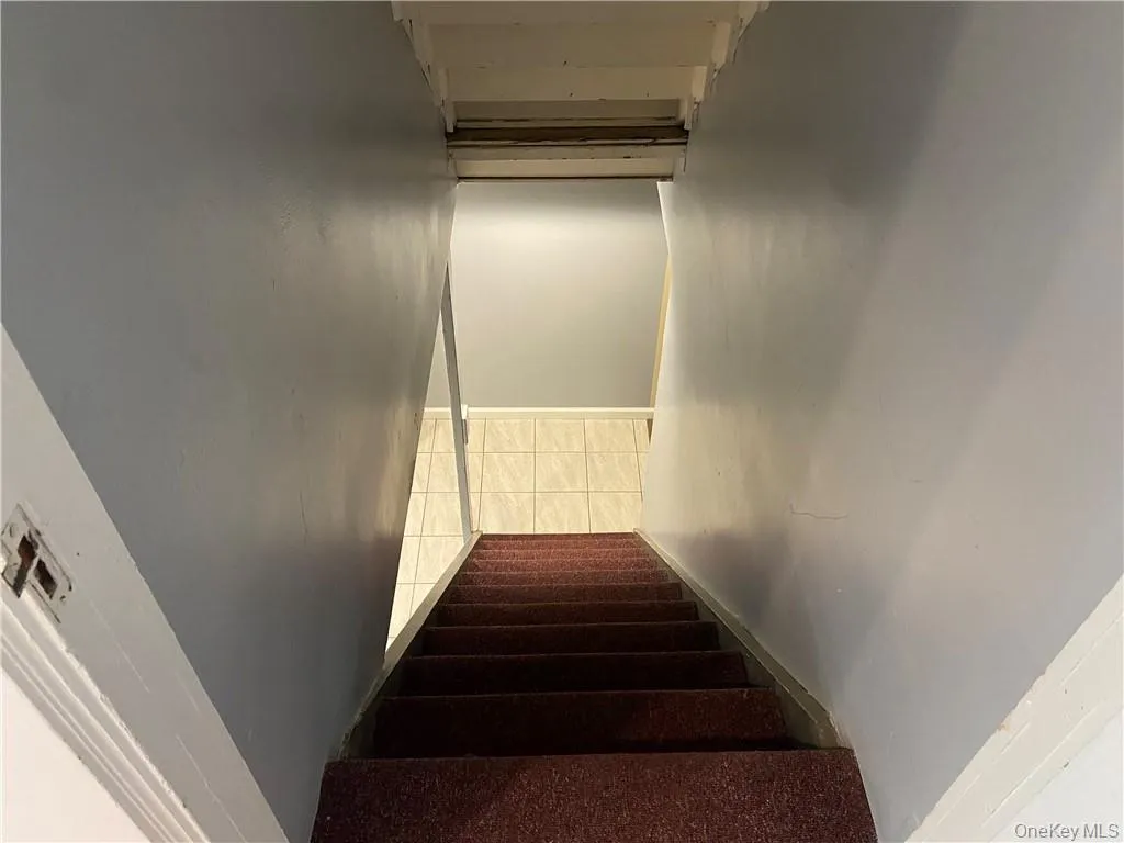 17 Harriman Avenue, Ramapo, NY, 2 Bedrooms Bedrooms, 6 Rooms Rooms,1 BathroomBathrooms,Residential Lease,For Rent,Harriman,0,1048855 17 Harriman Avenue, Ramapo, NY, 2 Bedrooms Bedrooms, 6 Rooms Rooms,1 BathroomBathrooms,Residential Lease,For Rent,Harriman,0,1048855