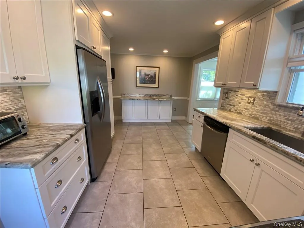 17 Harriman Avenue, Ramapo, NY, 2 Bedrooms Bedrooms, 6 Rooms Rooms,1 BathroomBathrooms,Residential Lease,For Rent,Harriman,0,1048855 17 Harriman Avenue, Ramapo, NY, 2 Bedrooms Bedrooms, 6 Rooms Rooms,1 BathroomBathrooms,Residential Lease,For Rent,Harriman,0,1048855