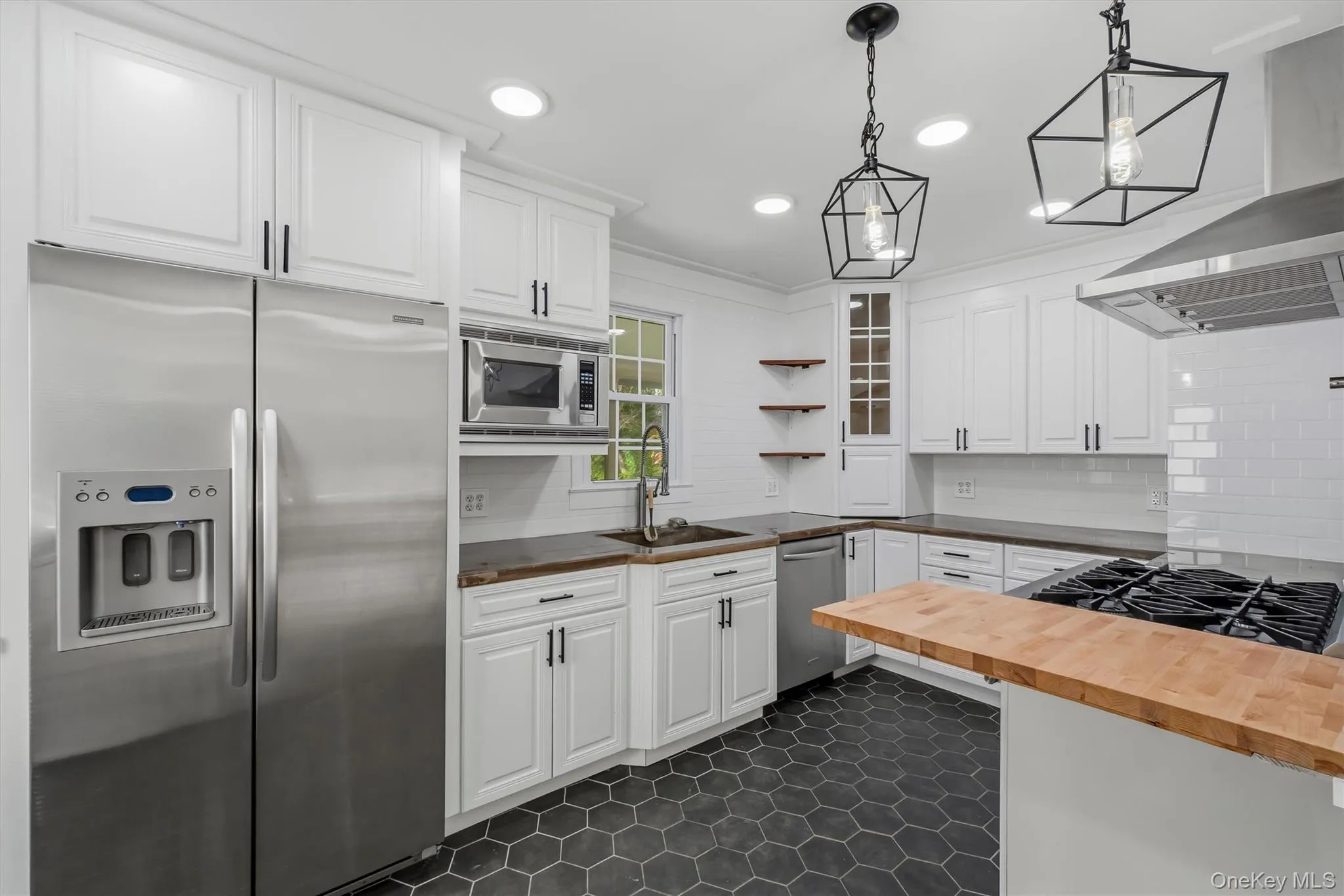 3 Kinderhook Drive, Poughkeepsie (town), NY, 3 Bedrooms Bedrooms, 5 Rooms Rooms,1 BathroomBathrooms,Residential,For Rent,Kinderhook,0,1048856 3 Kinderhook Drive, Poughkeepsie (town), NY, 3 Bedrooms Bedrooms, 5 Rooms Rooms,1 BathroomBathrooms,Residential,For Rent,Kinderhook,0,1048856