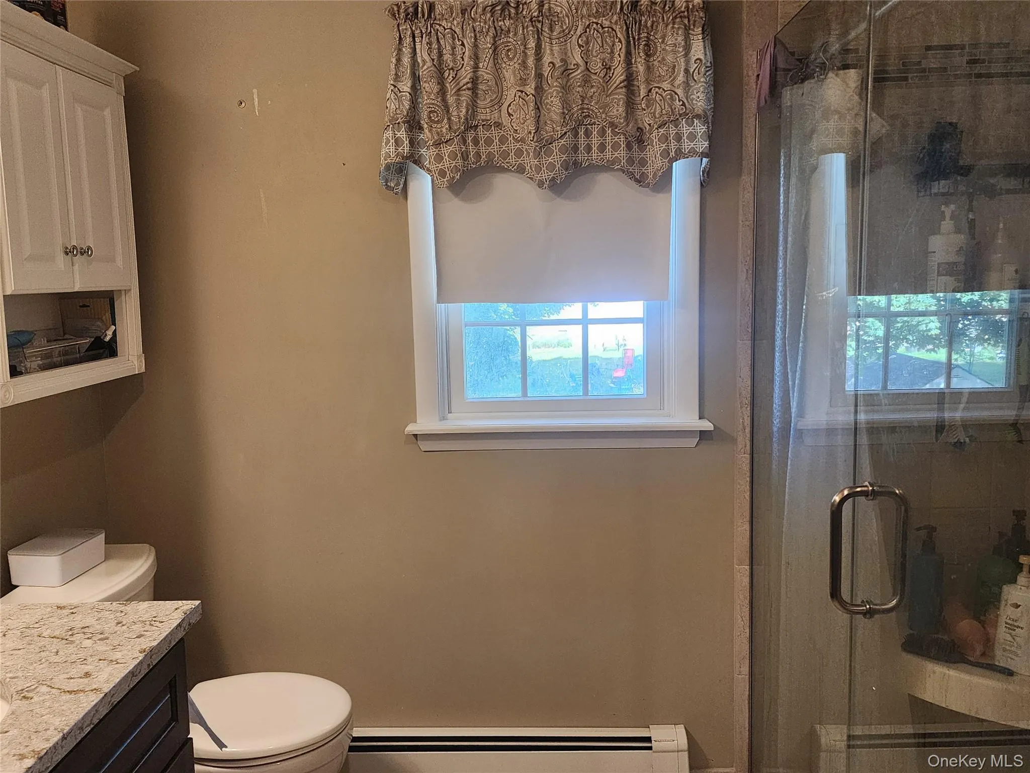 Main Bath with Full Glass shower doors Main Bath with Full Glass shower doors