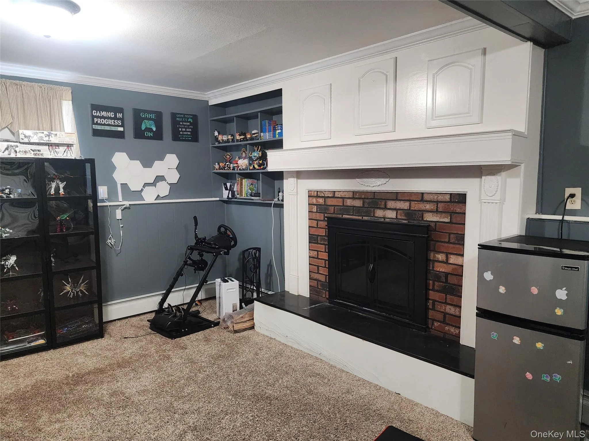 Pretty Family Room with a pool table on the other side Pretty Family Room with a pool table on the other side