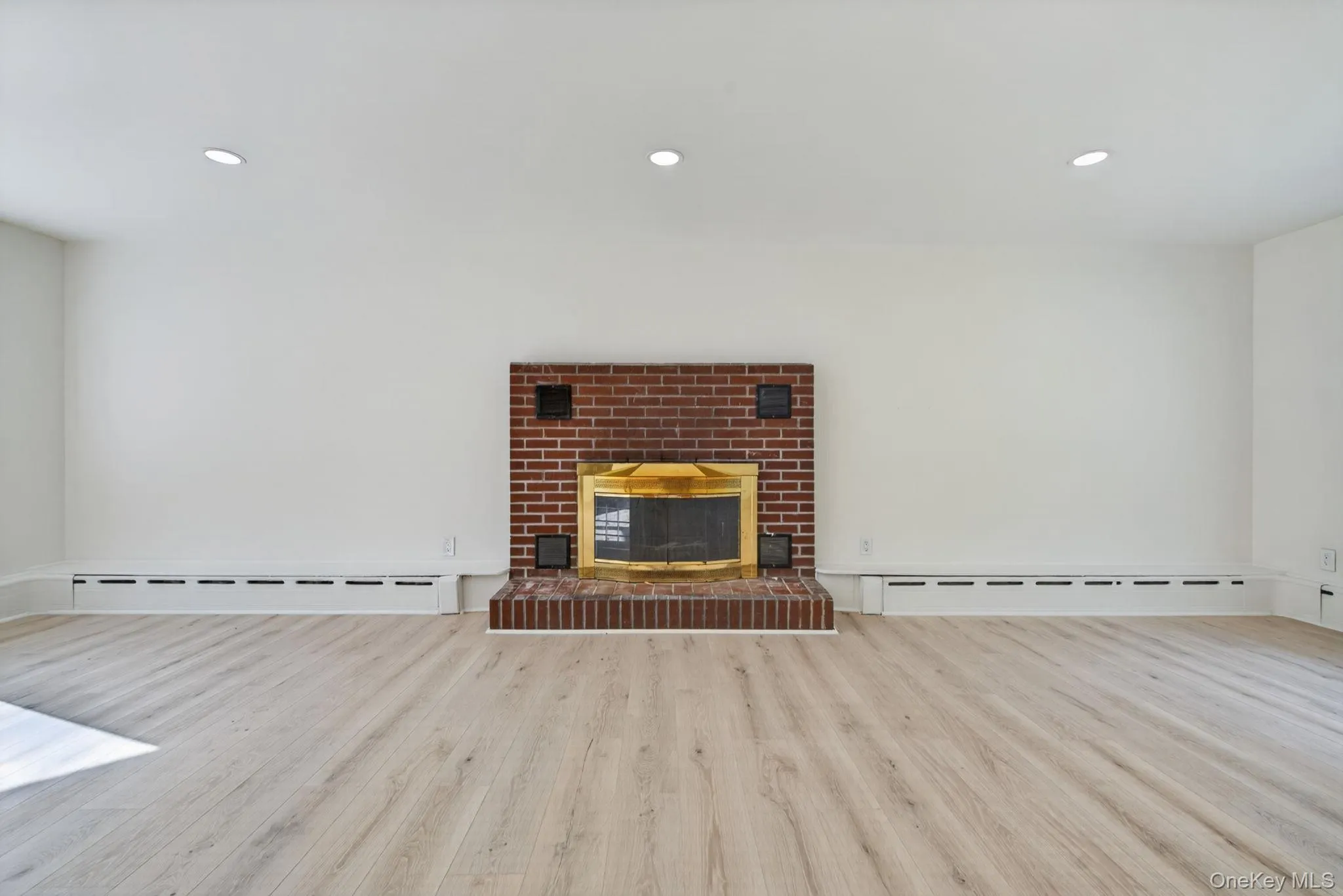 5 Johnson Lane, Deerpark, NY, 3 Bedrooms Bedrooms, 4 Rooms Rooms,2 BathroomsBathrooms,Residential,For Rent,Johnson,0,1048861 5 Johnson Lane, Deerpark, NY, 3 Bedrooms Bedrooms, 4 Rooms Rooms,2 BathroomsBathrooms,Residential,For Rent,Johnson,0,1048861