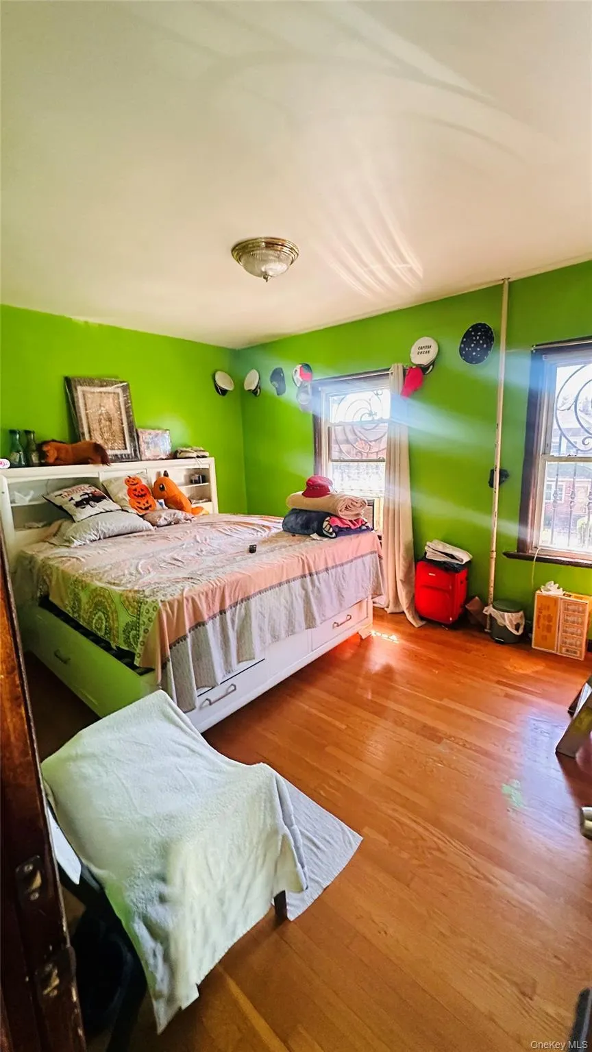 92-11 107th Street, New York, NY, 6 Bedrooms Bedrooms, 10 Rooms Rooms,4 BathroomsBathrooms,Residential,For Rent,107th,0,1048868 92-11 107th Street, New York, NY, 6 Bedrooms Bedrooms, 10 Rooms Rooms,4 BathroomsBathrooms,Residential,For Rent,107th,0,1048868