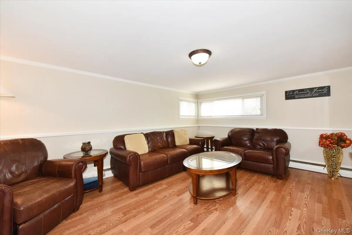216 Linden Street, Oyster Bay, NY, 3 Bedrooms Bedrooms, 6 Rooms Rooms,2 BathroomsBathrooms,Residential,For Rent,Linden,0,1048870 216 Linden Street, Oyster Bay, NY, 3 Bedrooms Bedrooms, 6 Rooms Rooms,2 BathroomsBathrooms,Residential,For Rent,Linden,0,1048870