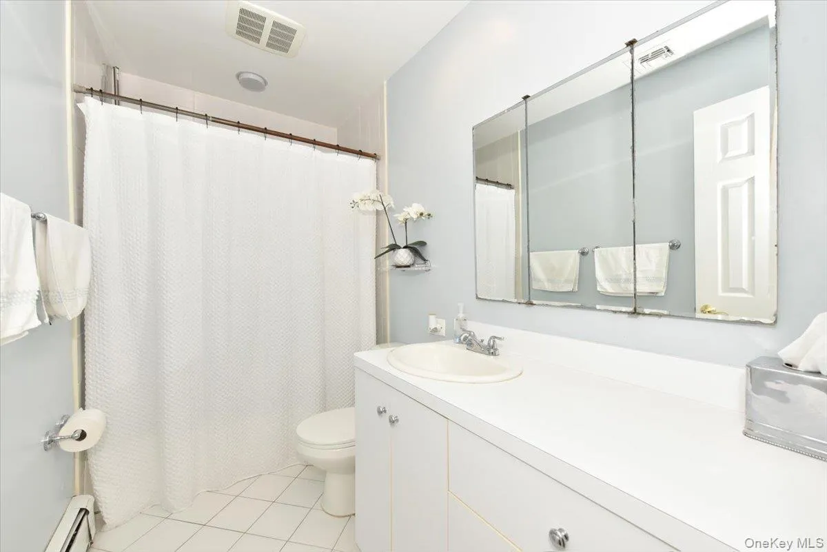 216 Linden Street, Oyster Bay, NY, 3 Bedrooms Bedrooms, 6 Rooms Rooms,2 BathroomsBathrooms,Residential,For Rent,Linden,0,1048870 216 Linden Street, Oyster Bay, NY, 3 Bedrooms Bedrooms, 6 Rooms Rooms,2 BathroomsBathrooms,Residential,For Rent,Linden,0,1048870