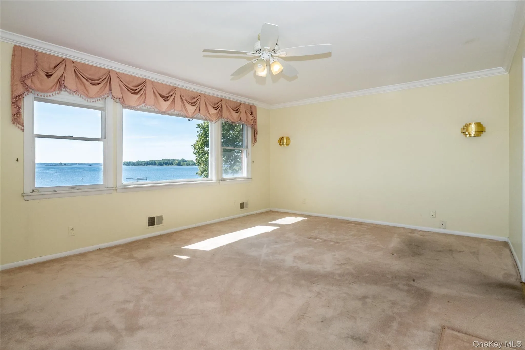 73 Kensington Oval, New Rochelle, NY, 5 Bedrooms Bedrooms, 12 Rooms Rooms,4 BathroomsBathrooms,Residential,For Rent,Kensington,0,1048871 73 Kensington Oval, New Rochelle, NY, 5 Bedrooms Bedrooms, 12 Rooms Rooms,4 BathroomsBathrooms,Residential,For Rent,Kensington,0,1048871