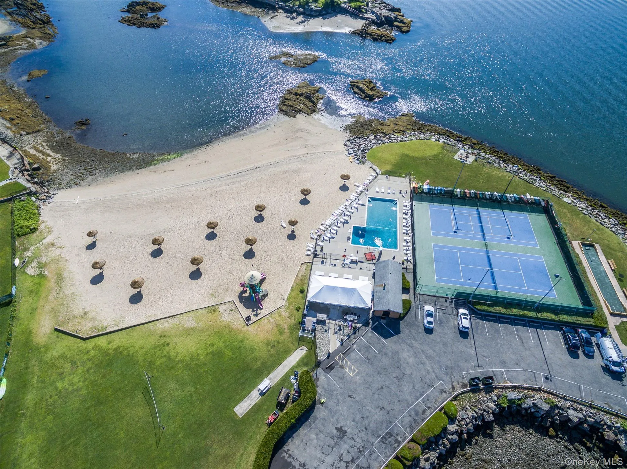 73 Kensington Oval, New Rochelle, NY, 5 Bedrooms Bedrooms, 12 Rooms Rooms,4 BathroomsBathrooms,Residential,For Rent,Kensington,0,1048871 73 Kensington Oval, New Rochelle, NY, 5 Bedrooms Bedrooms, 12 Rooms Rooms,4 BathroomsBathrooms,Residential,For Rent,Kensington,0,1048871