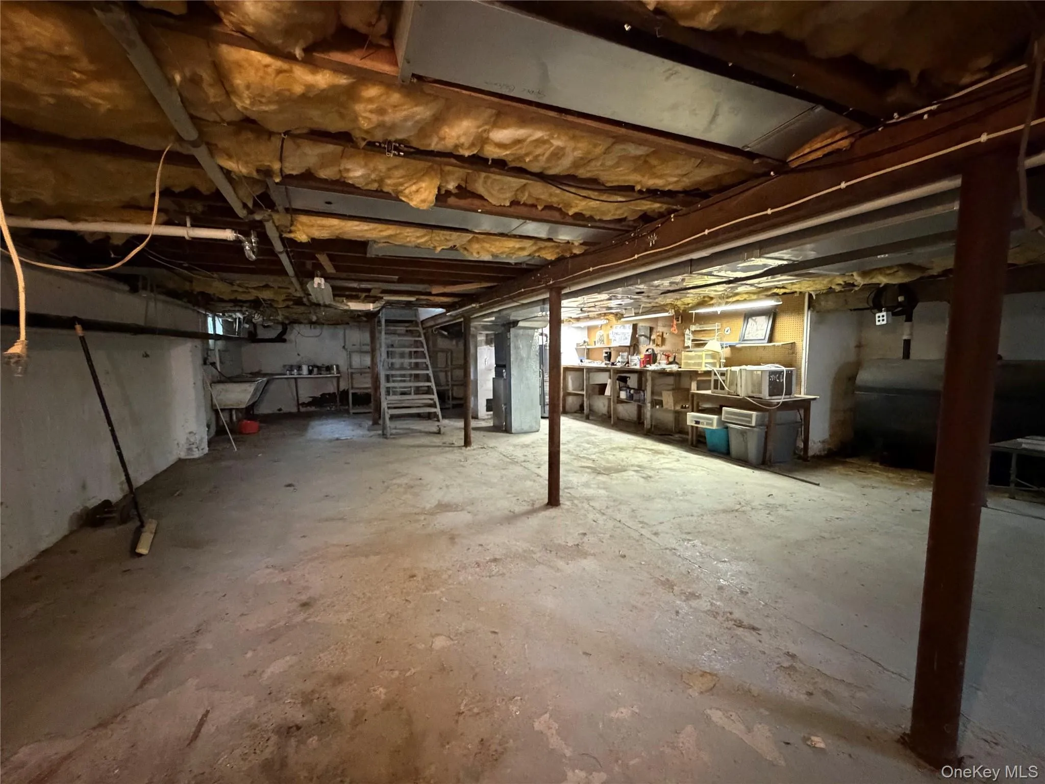 15 Caywood Place, Hyde Park, NY, 3 Bedrooms Bedrooms, 9 Rooms Rooms,2 BathroomsBathrooms,Residential,For Rent,Caywood,0,1048872 15 Caywood Place, Hyde Park, NY, 3 Bedrooms Bedrooms, 9 Rooms Rooms,2 BathroomsBathrooms,Residential,For Rent,Caywood,0,1048872