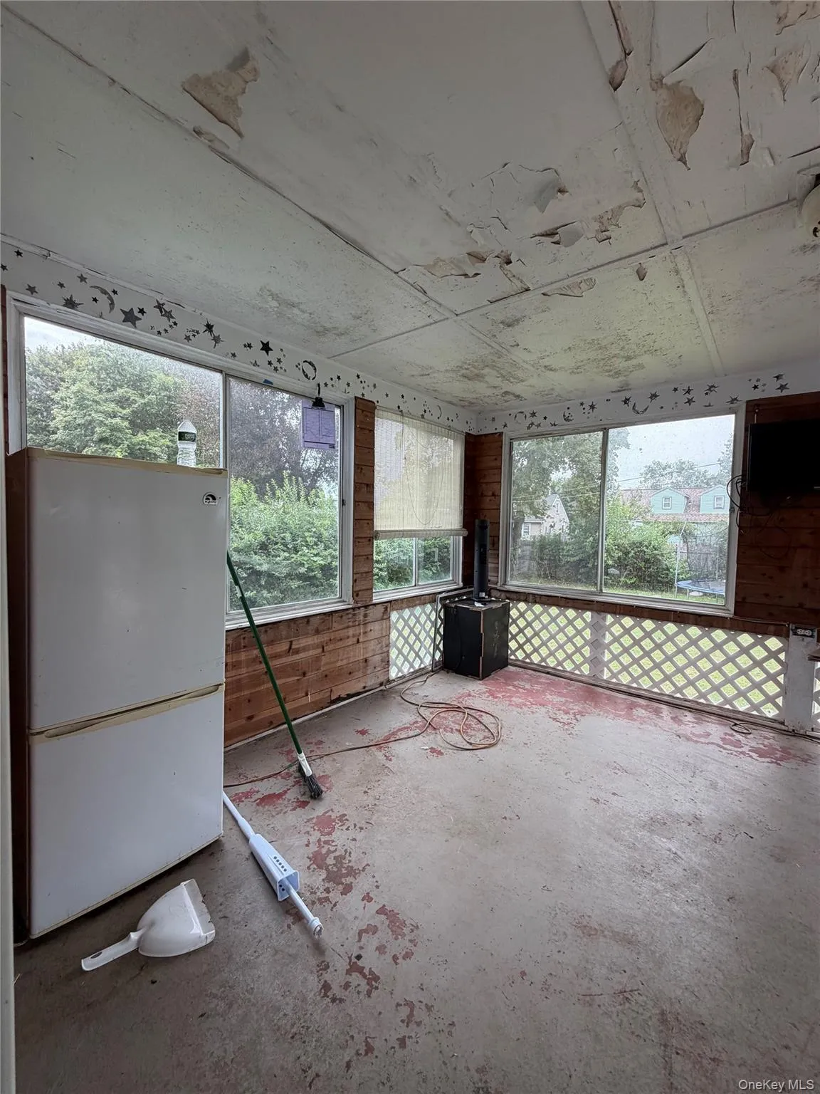 15 Caywood Place, Hyde Park, NY, 3 Bedrooms Bedrooms, 9 Rooms Rooms,2 BathroomsBathrooms,Residential,For Rent,Caywood,0,1048872 15 Caywood Place, Hyde Park, NY, 3 Bedrooms Bedrooms, 9 Rooms Rooms,2 BathroomsBathrooms,Residential,For Rent,Caywood,0,1048872
