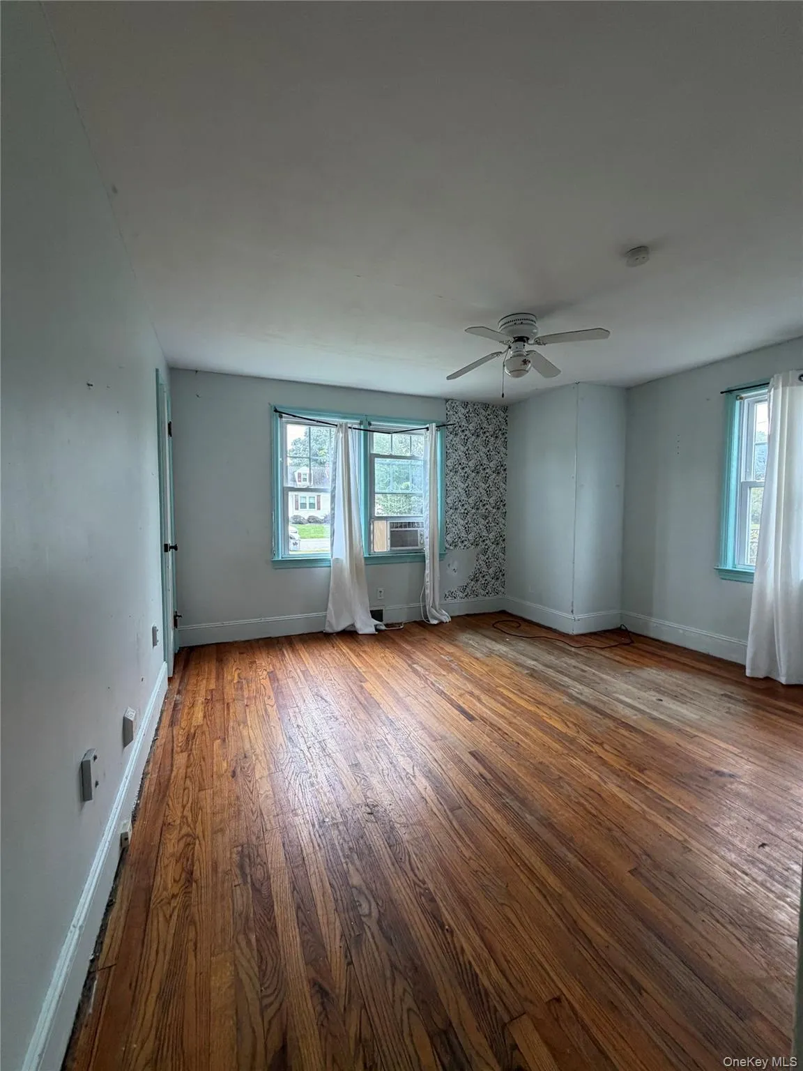 15 Caywood Place, Hyde Park, NY, 3 Bedrooms Bedrooms, 9 Rooms Rooms,2 BathroomsBathrooms,Residential,For Rent,Caywood,0,1048872 15 Caywood Place, Hyde Park, NY, 3 Bedrooms Bedrooms, 9 Rooms Rooms,2 BathroomsBathrooms,Residential,For Rent,Caywood,0,1048872