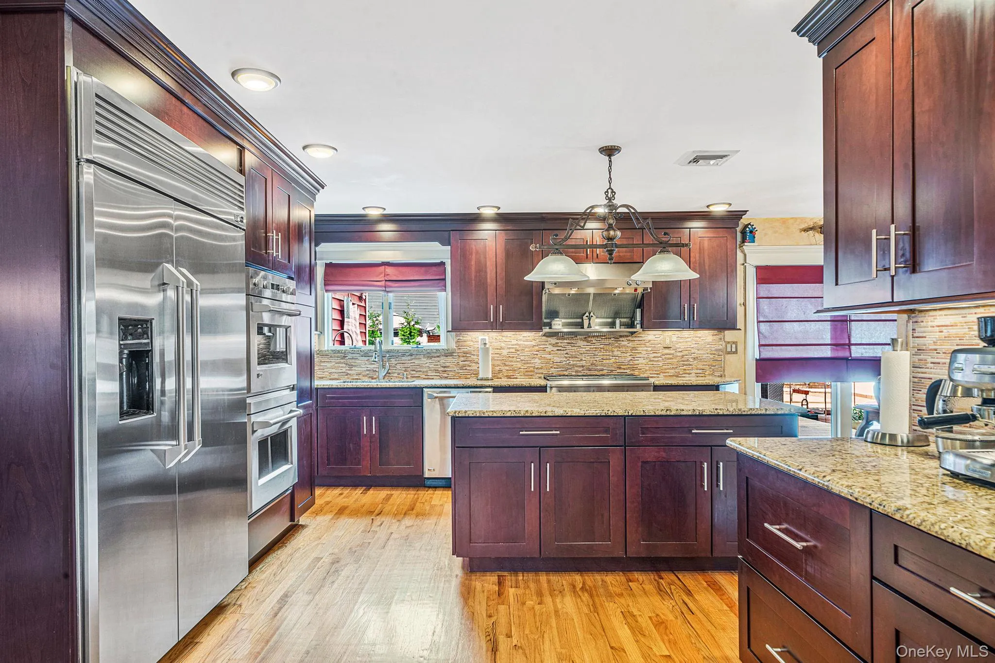 16 Bragg Drive, Brookhaven, NY, 5 Bedrooms Bedrooms, 12 Rooms Rooms,2 BathroomsBathrooms,Residential,For Rent,Bragg,0,1048873 16 Bragg Drive, Brookhaven, NY, 5 Bedrooms Bedrooms, 12 Rooms Rooms,2 BathroomsBathrooms,Residential,For Rent,Bragg,0,1048873