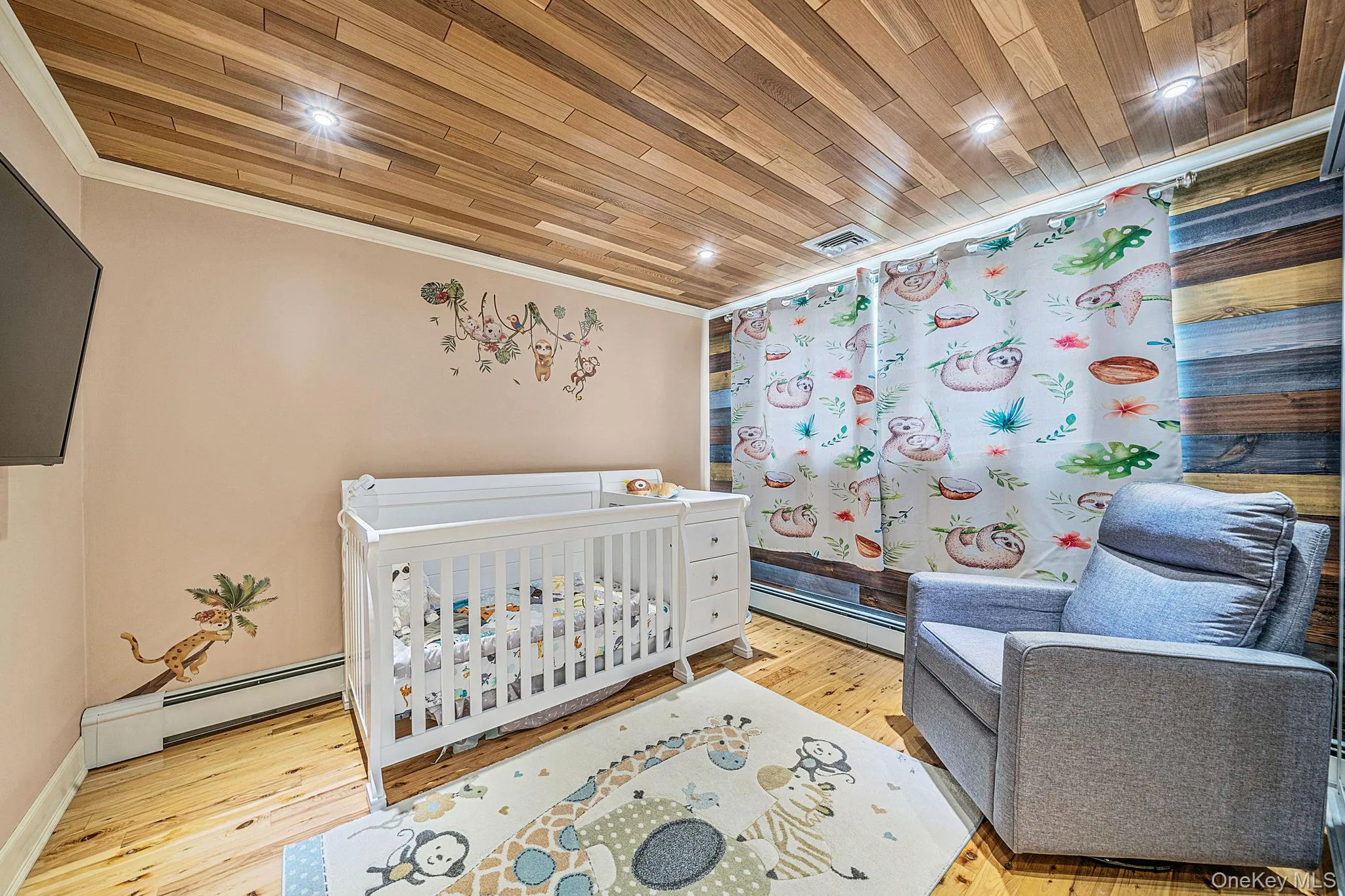 16 Bragg Drive, Brookhaven, NY, 5 Bedrooms Bedrooms, 12 Rooms Rooms,2 BathroomsBathrooms,Residential,For Rent,Bragg,0,1048873 16 Bragg Drive, Brookhaven, NY, 5 Bedrooms Bedrooms, 12 Rooms Rooms,2 BathroomsBathrooms,Residential,For Rent,Bragg,0,1048873