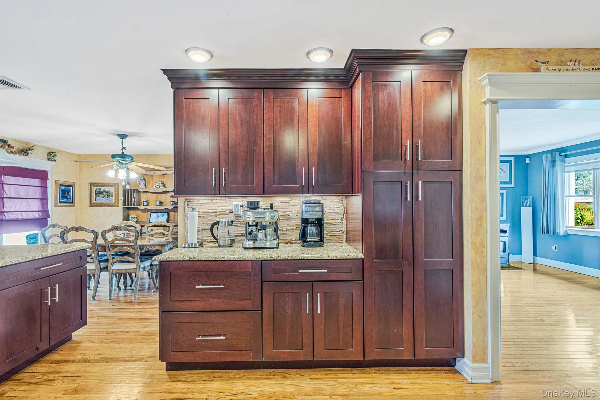 16 Bragg Drive, Brookhaven, NY, 5 Bedrooms Bedrooms, 12 Rooms Rooms,2 BathroomsBathrooms,Residential,For Rent,Bragg,0,1048873 16 Bragg Drive, Brookhaven, NY, 5 Bedrooms Bedrooms, 12 Rooms Rooms,2 BathroomsBathrooms,Residential,For Rent,Bragg,0,1048873