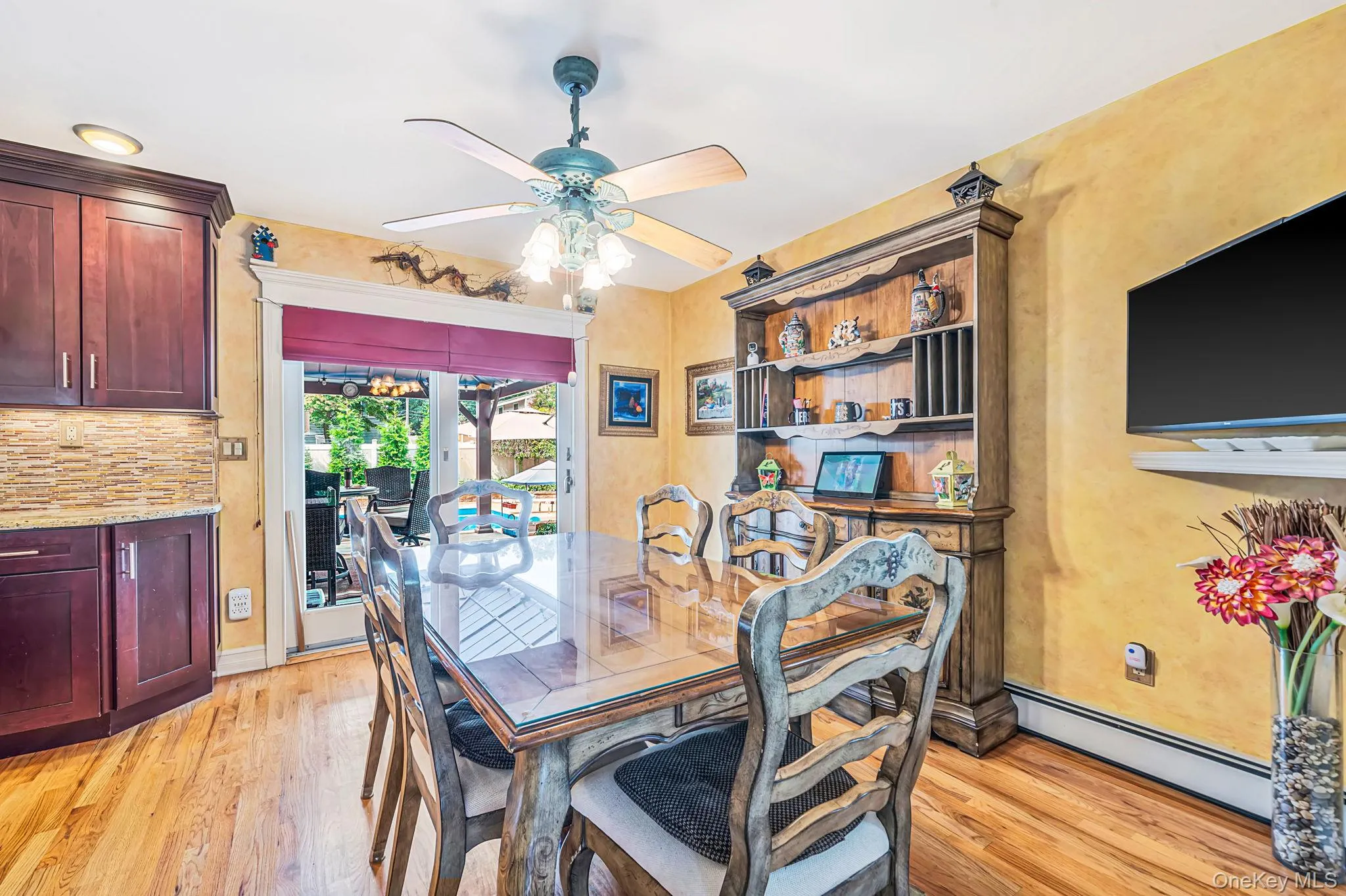 16 Bragg Drive, Brookhaven, NY, 5 Bedrooms Bedrooms, 12 Rooms Rooms,2 BathroomsBathrooms,Residential,For Rent,Bragg,0,1048873 16 Bragg Drive, Brookhaven, NY, 5 Bedrooms Bedrooms, 12 Rooms Rooms,2 BathroomsBathrooms,Residential,For Rent,Bragg,0,1048873