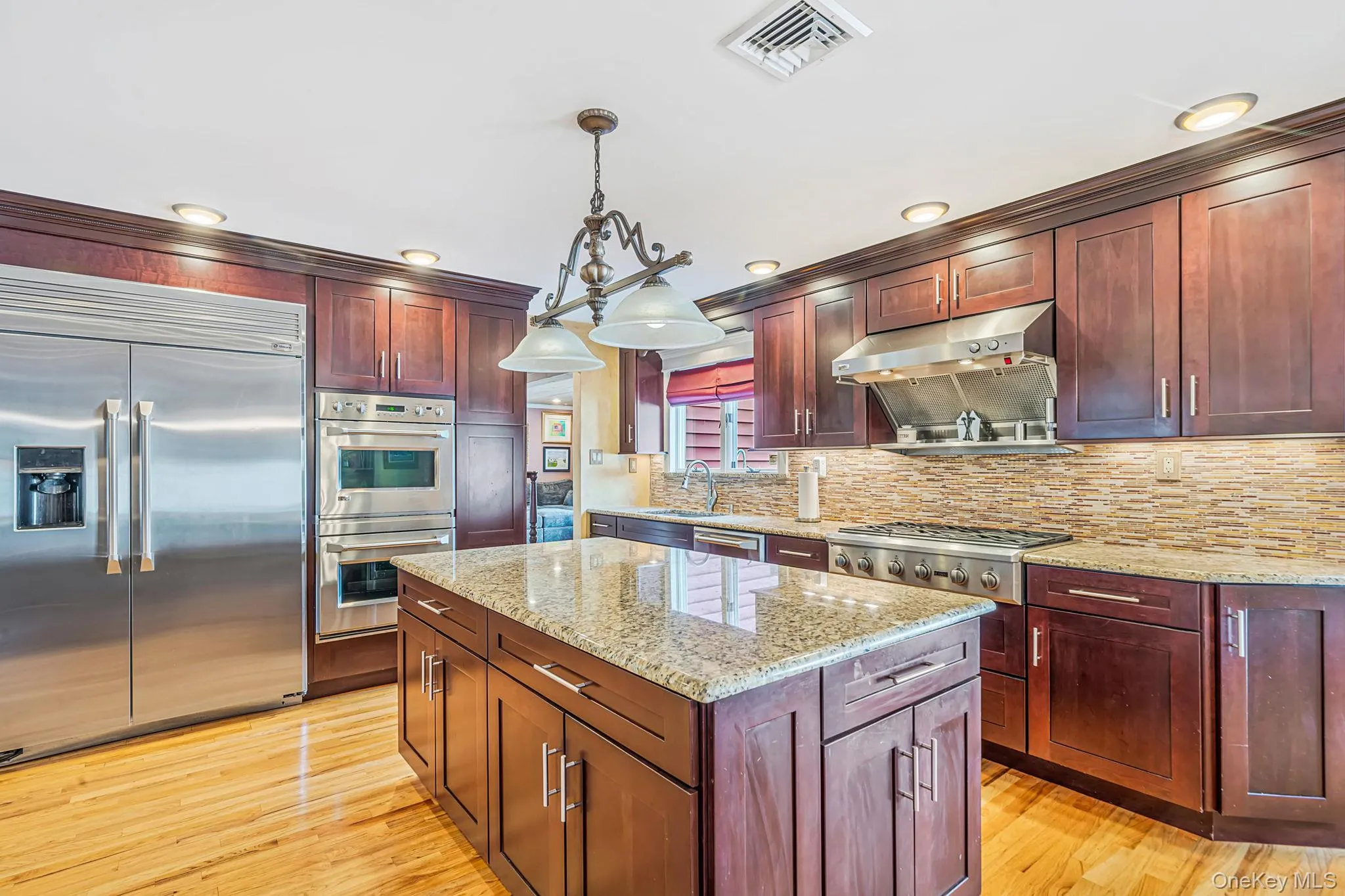 16 Bragg Drive, Brookhaven, NY, 5 Bedrooms Bedrooms, 12 Rooms Rooms,2 BathroomsBathrooms,Residential,For Rent,Bragg,0,1048873 16 Bragg Drive, Brookhaven, NY, 5 Bedrooms Bedrooms, 12 Rooms Rooms,2 BathroomsBathrooms,Residential,For Rent,Bragg,0,1048873