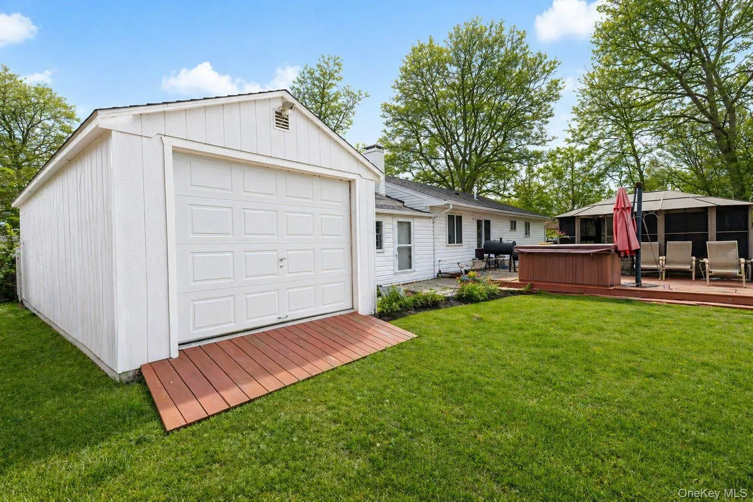 11 Seaford Road, Brookhaven, NY, 3 Bedrooms Bedrooms, 8 Rooms Rooms,2 BathroomsBathrooms,Residential,For Rent,Seaford,0,1048876 11 Seaford Road, Brookhaven, NY, 3 Bedrooms Bedrooms, 8 Rooms Rooms,2 BathroomsBathrooms,Residential,For Rent,Seaford,0,1048876