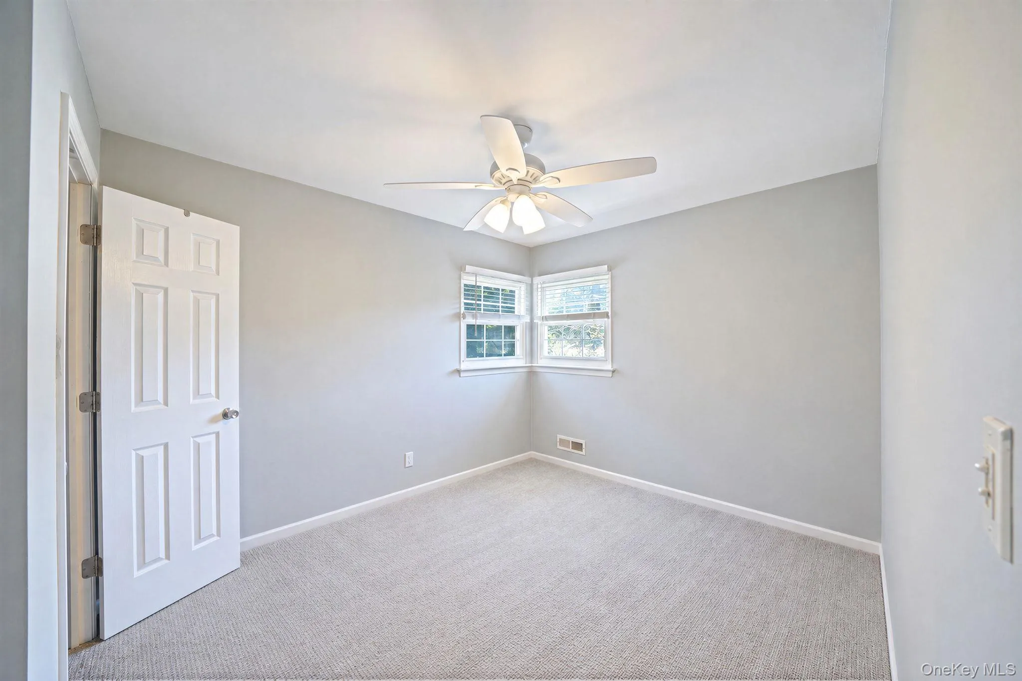6 Otsego Place, Huntington, NY, 4 Bedrooms Bedrooms, 9 Rooms Rooms,1 BathroomBathrooms,Residential,For Rent,Otsego,0,1048882 6 Otsego Place, Huntington, NY, 4 Bedrooms Bedrooms, 9 Rooms Rooms,1 BathroomBathrooms,Residential,For Rent,Otsego,0,1048882
