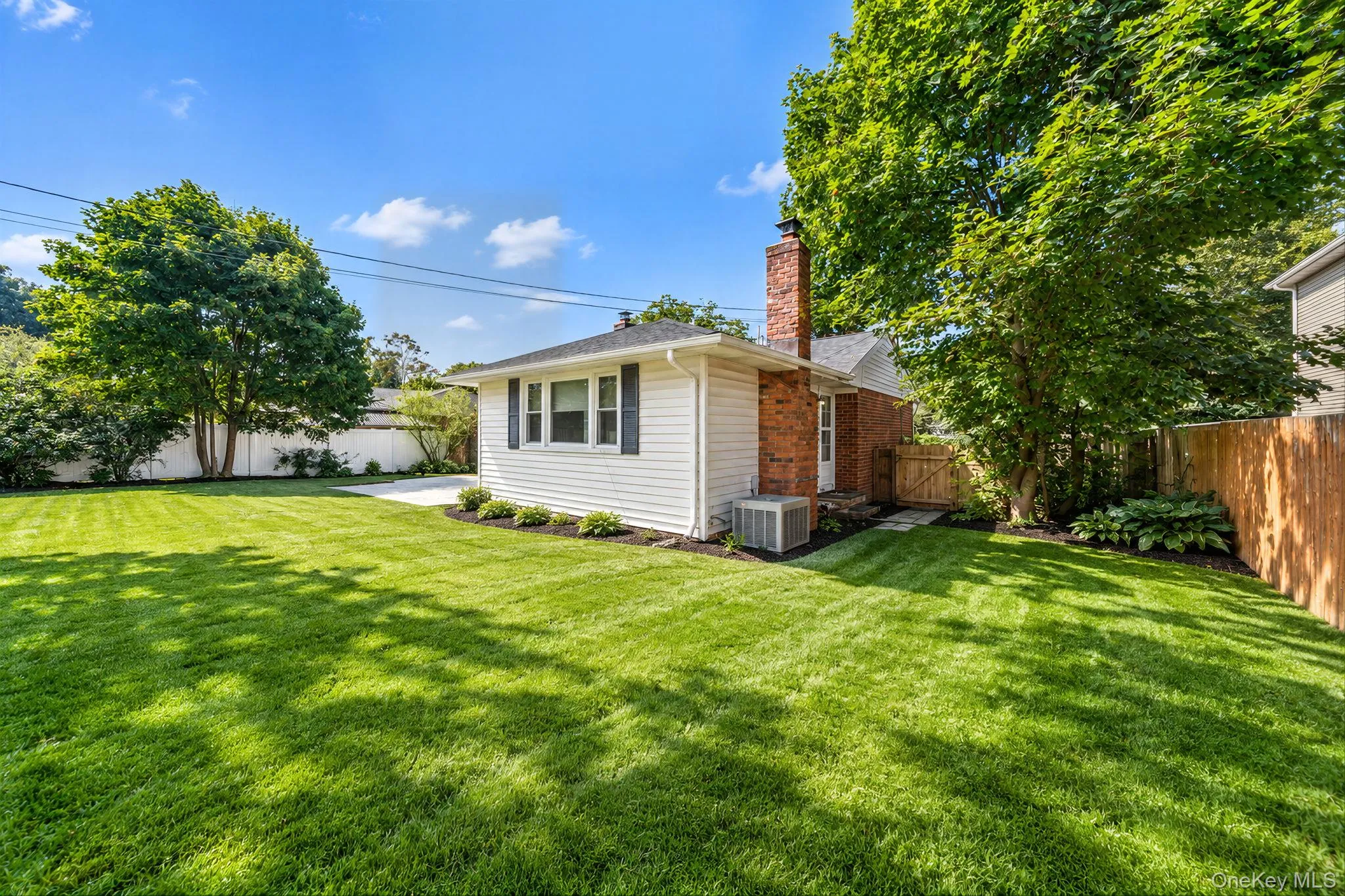 6 Otsego Place, Huntington, NY, 4 Bedrooms Bedrooms, 9 Rooms Rooms,1 BathroomBathrooms,Residential,For Rent,Otsego,0,1048882 6 Otsego Place, Huntington, NY, 4 Bedrooms Bedrooms, 9 Rooms Rooms,1 BathroomBathrooms,Residential,For Rent,Otsego,0,1048882