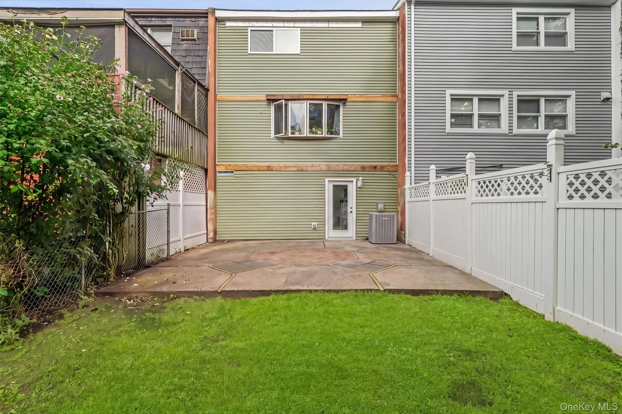 Plenty of space to build your back deck! Plenty of space to build your back deck!