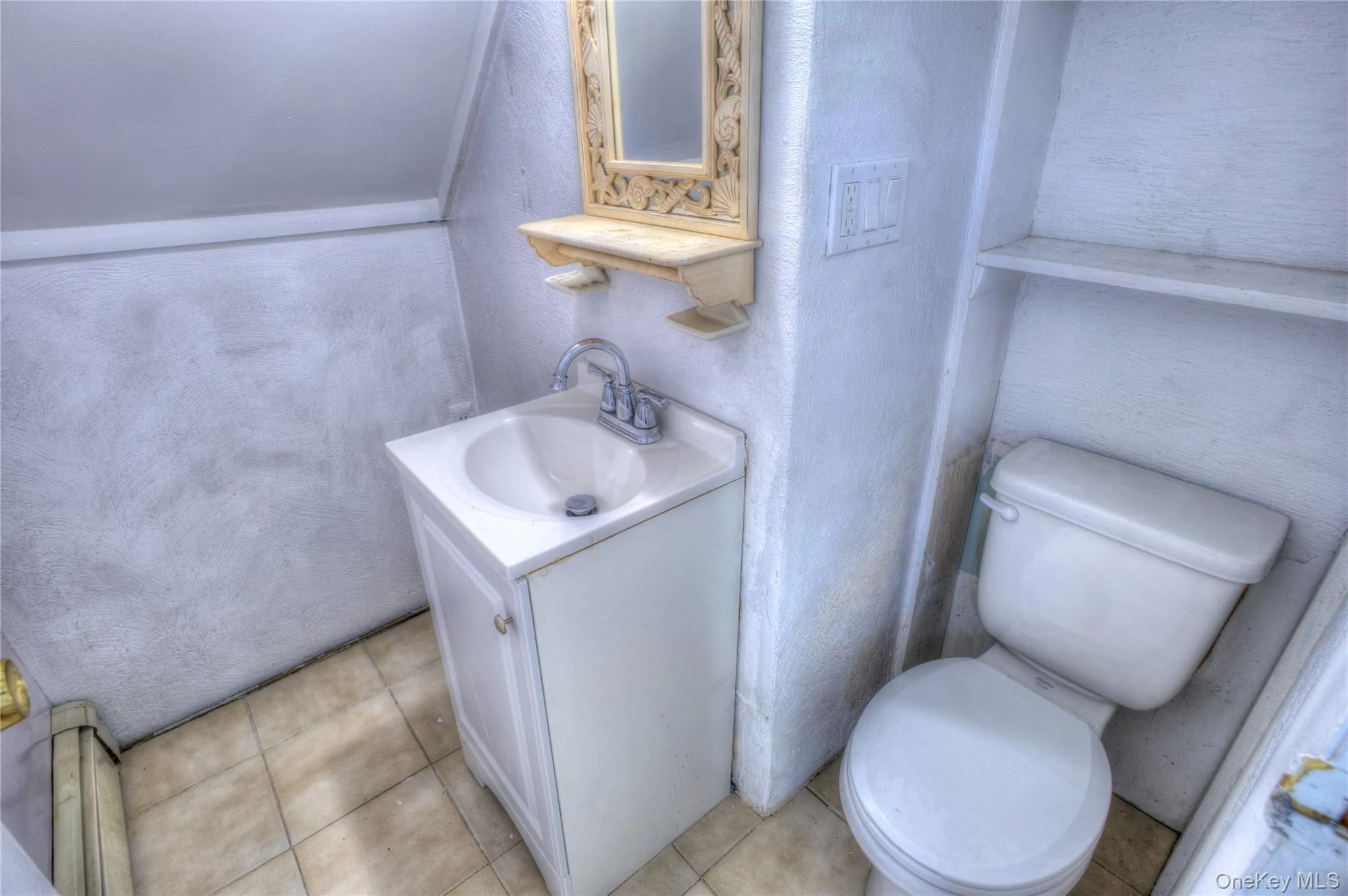 49 Radcliff Avenue, North Hempstead, NY, 4 Bedrooms Bedrooms, 5 Rooms Rooms,1 BathroomBathrooms,Residential,For Rent,Radcliff,0,1048894 49 Radcliff Avenue, North Hempstead, NY, 4 Bedrooms Bedrooms, 5 Rooms Rooms,1 BathroomBathrooms,Residential,For Rent,Radcliff,0,1048894