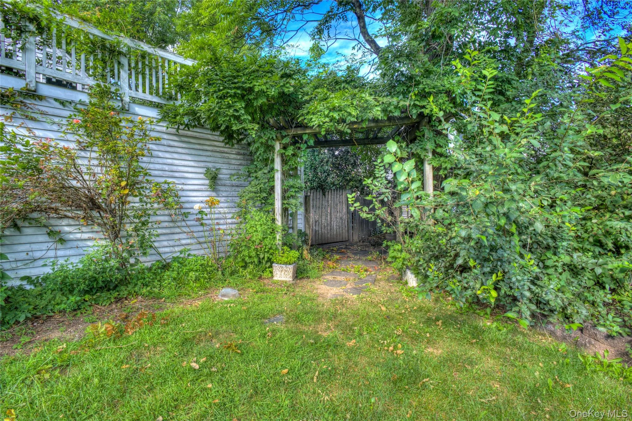 49 Radcliff Avenue, North Hempstead, NY, 4 Bedrooms Bedrooms, 5 Rooms Rooms,1 BathroomBathrooms,Residential,For Rent,Radcliff,0,1048894 49 Radcliff Avenue, North Hempstead, NY, 4 Bedrooms Bedrooms, 5 Rooms Rooms,1 BathroomBathrooms,Residential,For Rent,Radcliff,0,1048894