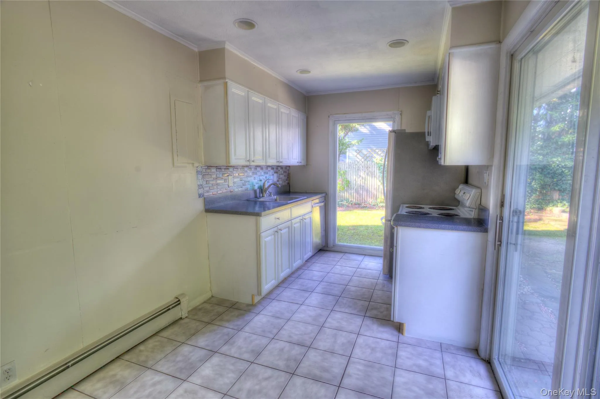 49 Radcliff Avenue, North Hempstead, NY, 4 Bedrooms Bedrooms, 5 Rooms Rooms,1 BathroomBathrooms,Residential,For Rent,Radcliff,0,1048894 49 Radcliff Avenue, North Hempstead, NY, 4 Bedrooms Bedrooms, 5 Rooms Rooms,1 BathroomBathrooms,Residential,For Rent,Radcliff,0,1048894