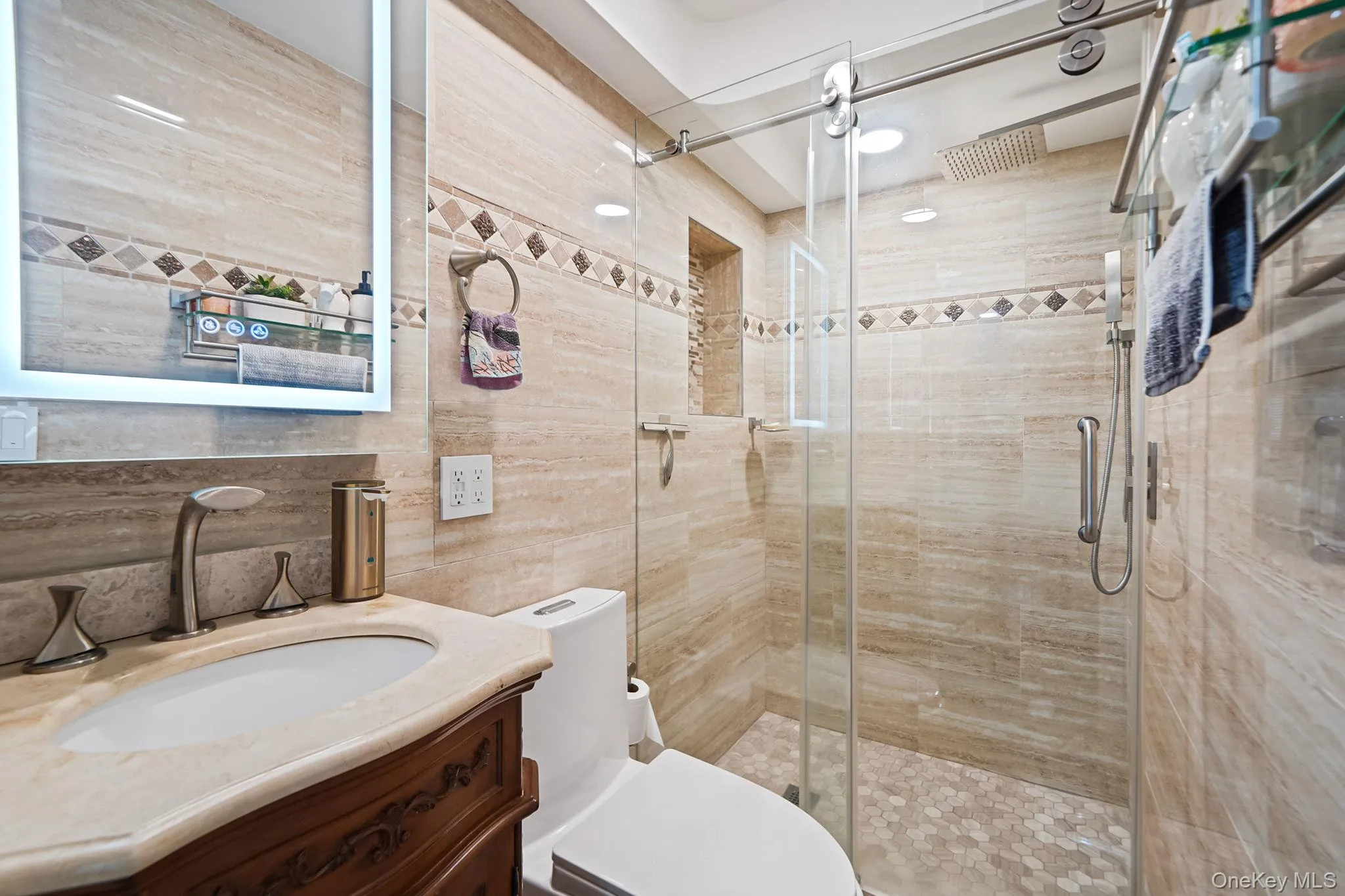 39 Superior Street, Brookhaven, NY, 3 Bedrooms Bedrooms, 9 Rooms Rooms,2 BathroomsBathrooms,Residential,For Rent,Superior,0,1048895 39 Superior Street, Brookhaven, NY, 3 Bedrooms Bedrooms, 9 Rooms Rooms,2 BathroomsBathrooms,Residential,For Rent,Superior,0,1048895