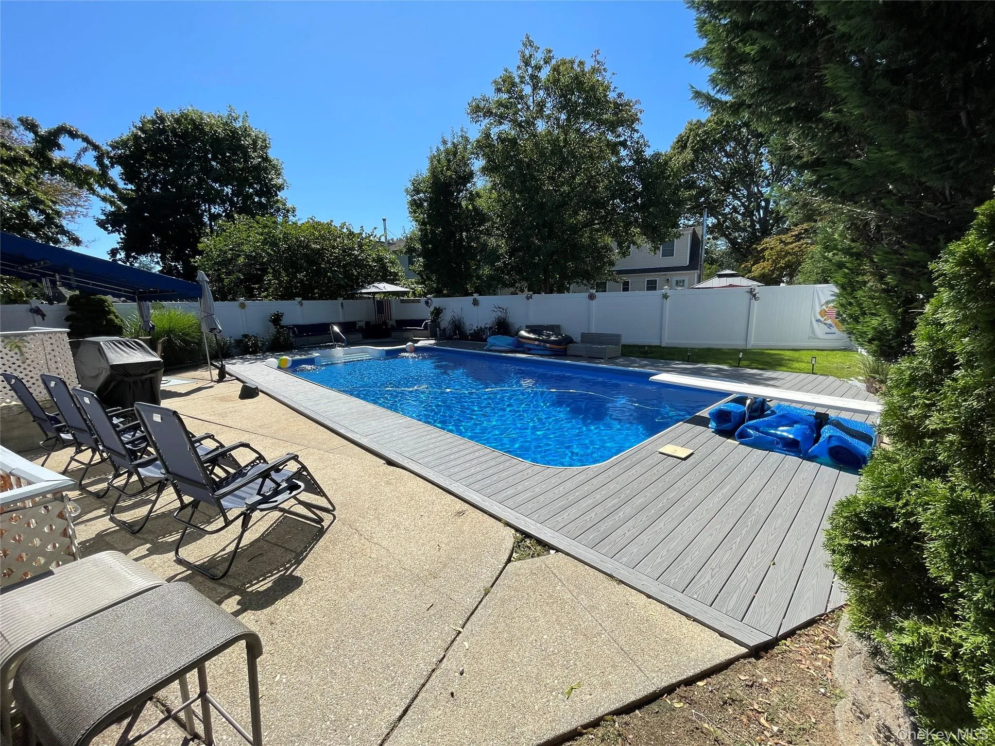 361 Clinton Avenue, Babylon, NY, 4 Bedrooms Bedrooms, 8 Rooms Rooms,1 BathroomBathrooms,Residential,For Rent,Clinton,0,1048896 361 Clinton Avenue, Babylon, NY, 4 Bedrooms Bedrooms, 8 Rooms Rooms,1 BathroomBathrooms,Residential,For Rent,Clinton,0,1048896