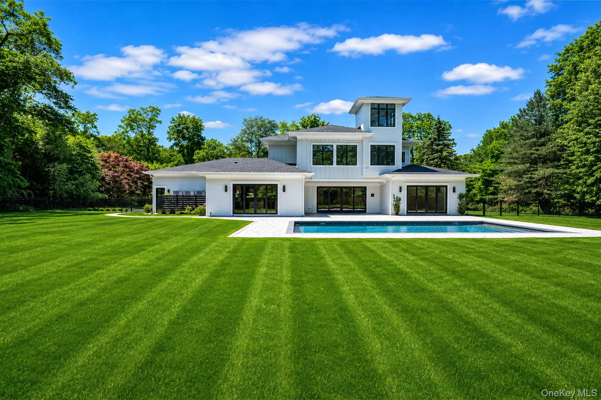 523 Long Beach Road, Smithtown, NY, 6 Bedrooms Bedrooms, 16 Rooms Rooms,5 BathroomsBathrooms,Residential,For Rent,Long Beach,0,1048898 523 Long Beach Road, Smithtown, NY, 6 Bedrooms Bedrooms, 16 Rooms Rooms,5 BathroomsBathrooms,Residential,For Rent,Long Beach,0,1048898