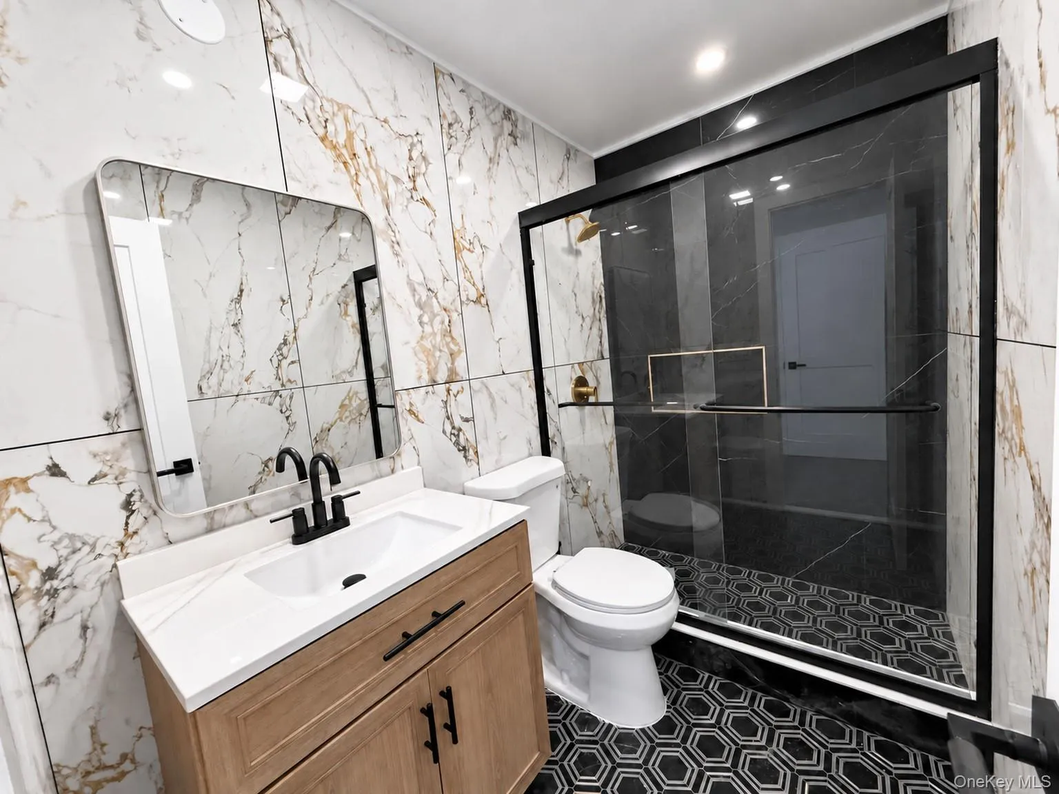82 Ocean Avenue, Huntington, NY, 3 Bedrooms Bedrooms, 7 Rooms Rooms,2 BathroomsBathrooms,Residential,For Rent,Ocean,0,1048899 82 Ocean Avenue, Huntington, NY, 3 Bedrooms Bedrooms, 7 Rooms Rooms,2 BathroomsBathrooms,Residential,For Rent,Ocean,0,1048899