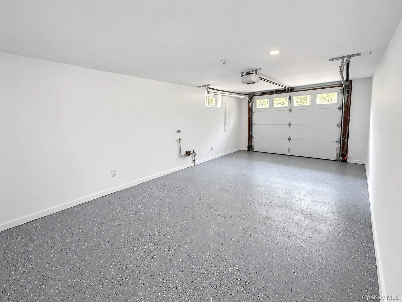 82 Ocean Avenue, Huntington, NY, 3 Bedrooms Bedrooms, 7 Rooms Rooms,2 BathroomsBathrooms,Residential,For Rent,Ocean,0,1048899 82 Ocean Avenue, Huntington, NY, 3 Bedrooms Bedrooms, 7 Rooms Rooms,2 BathroomsBathrooms,Residential,For Rent,Ocean,0,1048899