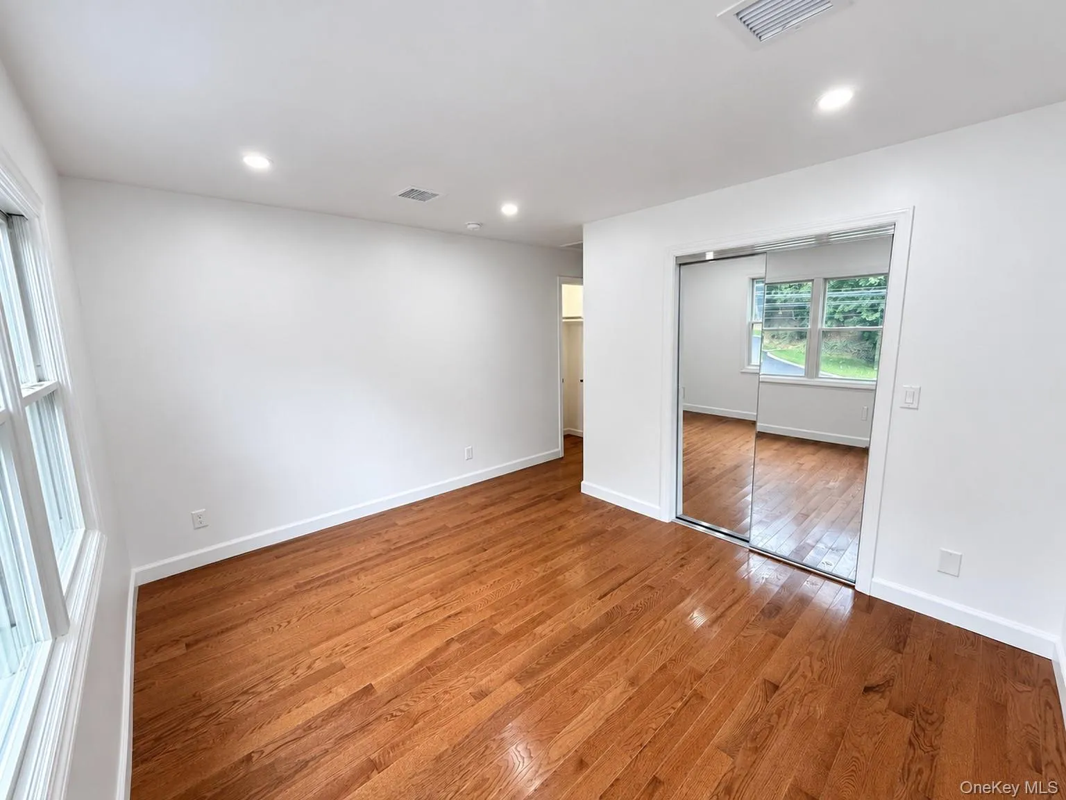 82 Ocean Avenue, Huntington, NY, 3 Bedrooms Bedrooms, 7 Rooms Rooms,2 BathroomsBathrooms,Residential,For Rent,Ocean,0,1048899 82 Ocean Avenue, Huntington, NY, 3 Bedrooms Bedrooms, 7 Rooms Rooms,2 BathroomsBathrooms,Residential,For Rent,Ocean,0,1048899