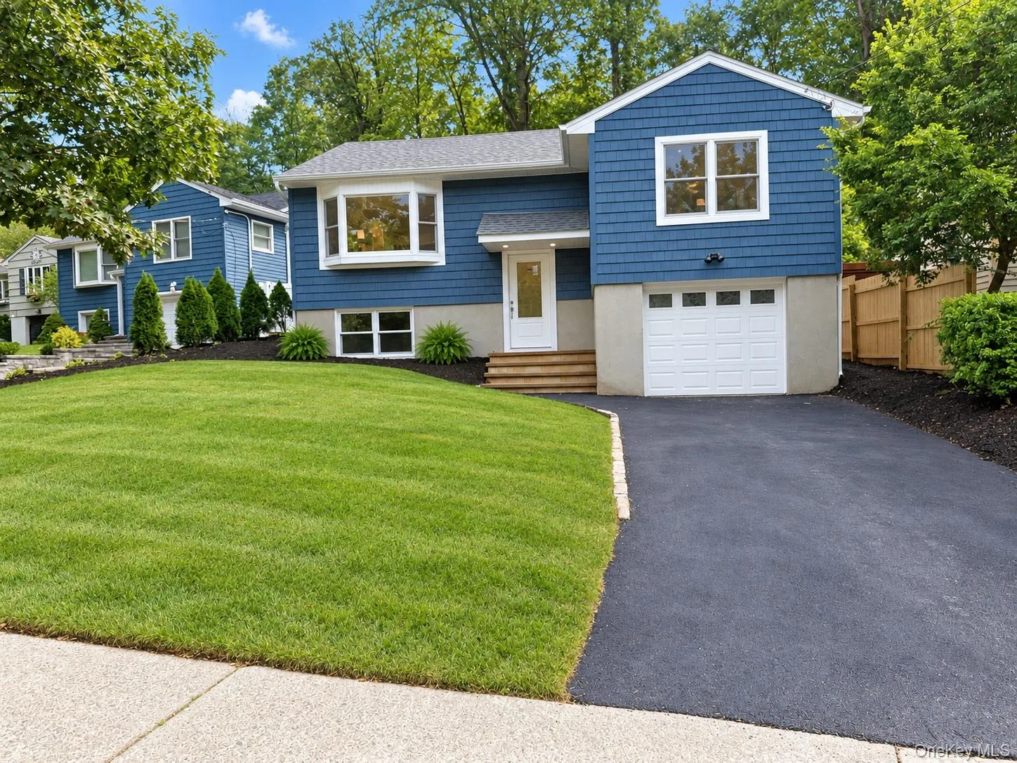 82 Ocean Avenue, Huntington, NY, 3 Bedrooms Bedrooms, 7 Rooms Rooms,2 BathroomsBathrooms,Residential,For Rent,Ocean,0,1048899 82 Ocean Avenue, Huntington, NY, 3 Bedrooms Bedrooms, 7 Rooms Rooms,2 BathroomsBathrooms,Residential,For Rent,Ocean,0,1048899