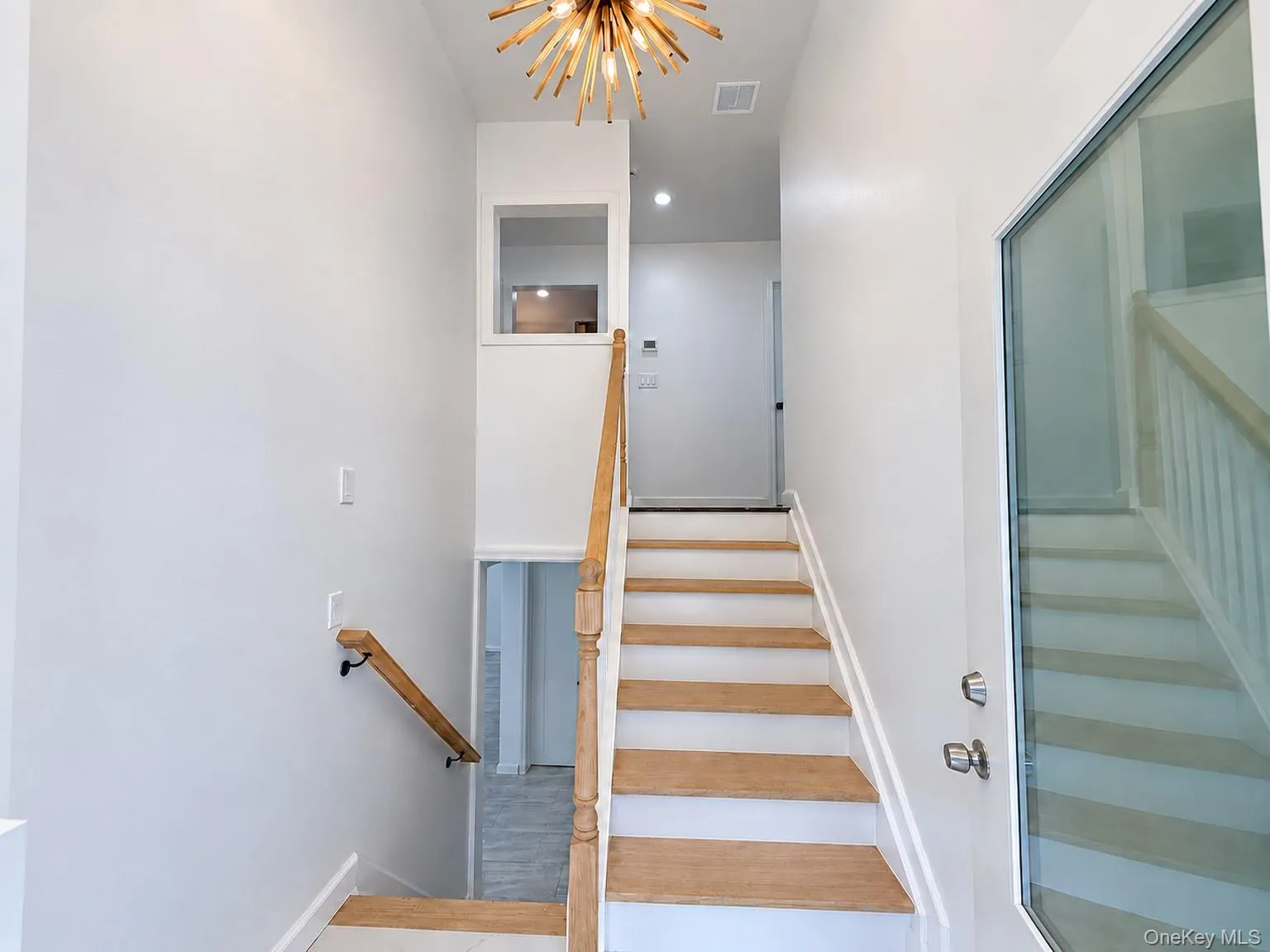 82 Ocean Avenue, Huntington, NY, 3 Bedrooms Bedrooms, 7 Rooms Rooms,2 BathroomsBathrooms,Residential,For Rent,Ocean,0,1048899 82 Ocean Avenue, Huntington, NY, 3 Bedrooms Bedrooms, 7 Rooms Rooms,2 BathroomsBathrooms,Residential,For Rent,Ocean,0,1048899