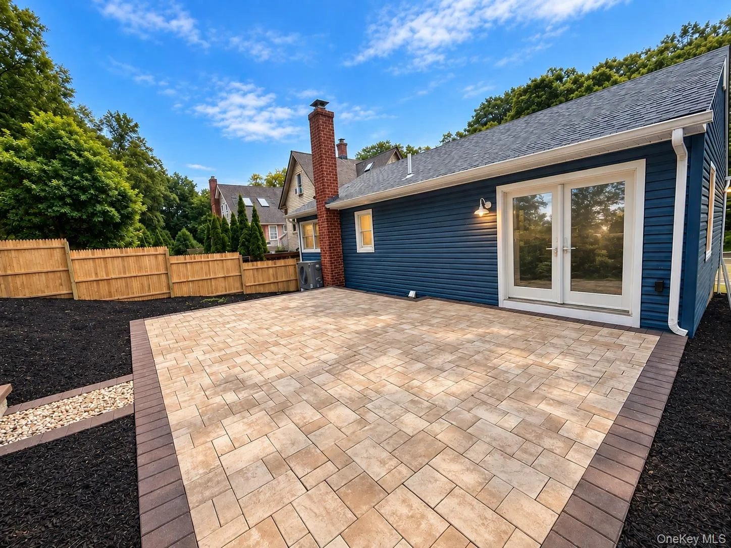 82 Ocean Avenue, Huntington, NY, 3 Bedrooms Bedrooms, 7 Rooms Rooms,2 BathroomsBathrooms,Residential,For Rent,Ocean,0,1048899 82 Ocean Avenue, Huntington, NY, 3 Bedrooms Bedrooms, 7 Rooms Rooms,2 BathroomsBathrooms,Residential,For Rent,Ocean,0,1048899