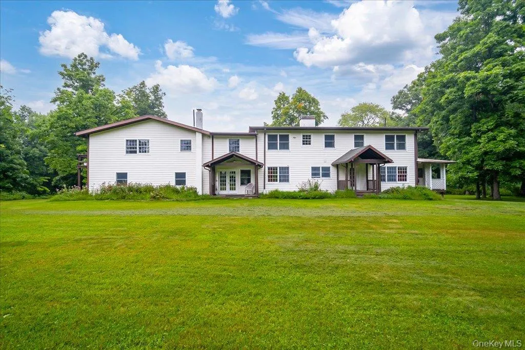 38 Nine Partners Road, Clinton, NY, 8 Bedrooms Bedrooms, 16 Rooms Rooms,4 BathroomsBathrooms,Residential,For Rent,Nine Partners,0,1048900 38 Nine Partners Road, Clinton, NY, 8 Bedrooms Bedrooms, 16 Rooms Rooms,4 BathroomsBathrooms,Residential,For Rent,Nine Partners,0,1048900