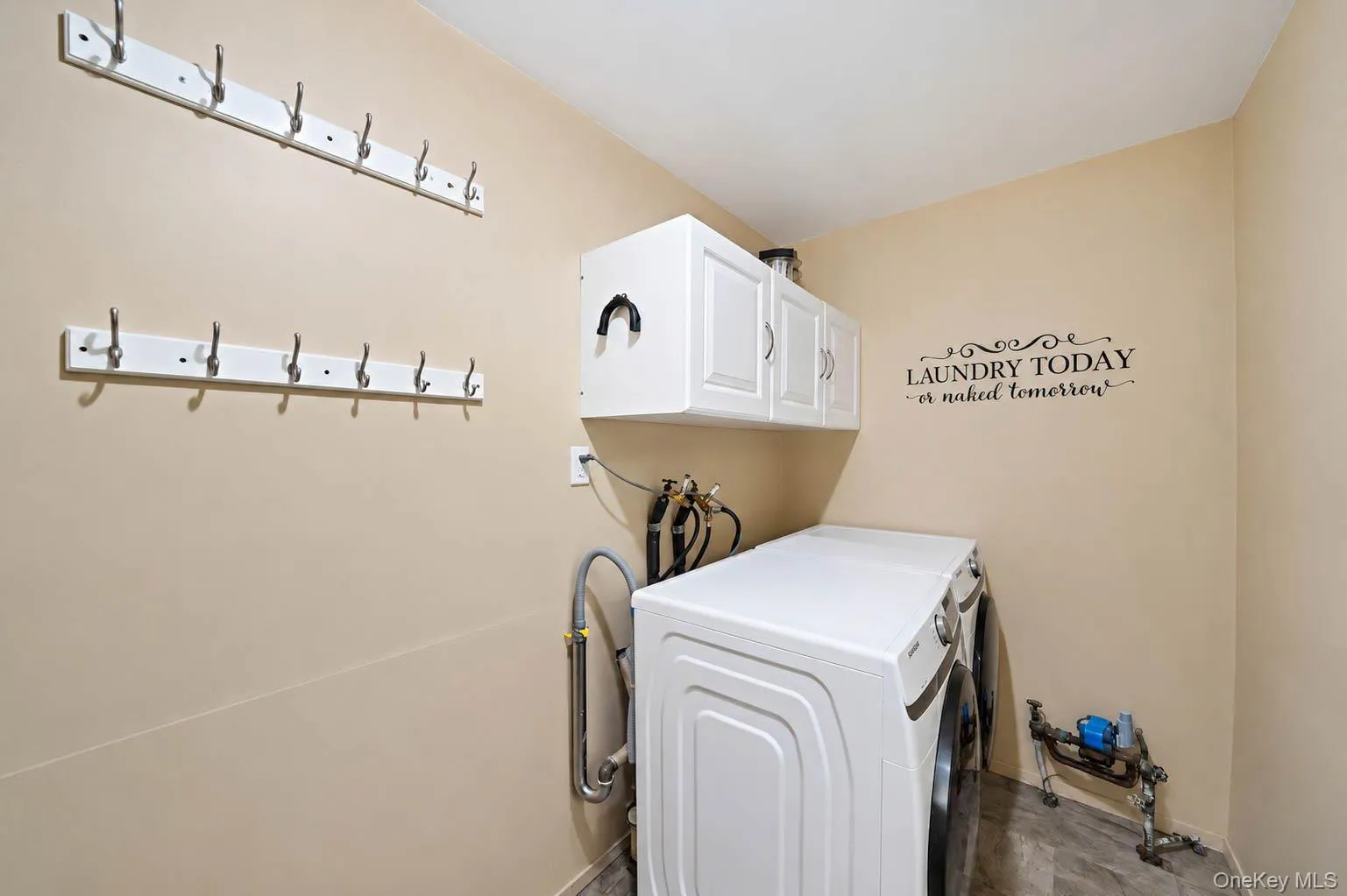 1011 Old Town Road, Brookhaven, NY, 3 Bedrooms Bedrooms, 9 Rooms Rooms,2 BathroomsBathrooms,Residential,For Rent,Old Town,0,1048902 1011 Old Town Road, Brookhaven, NY, 3 Bedrooms Bedrooms, 9 Rooms Rooms,2 BathroomsBathrooms,Residential,For Rent,Old Town,0,1048902