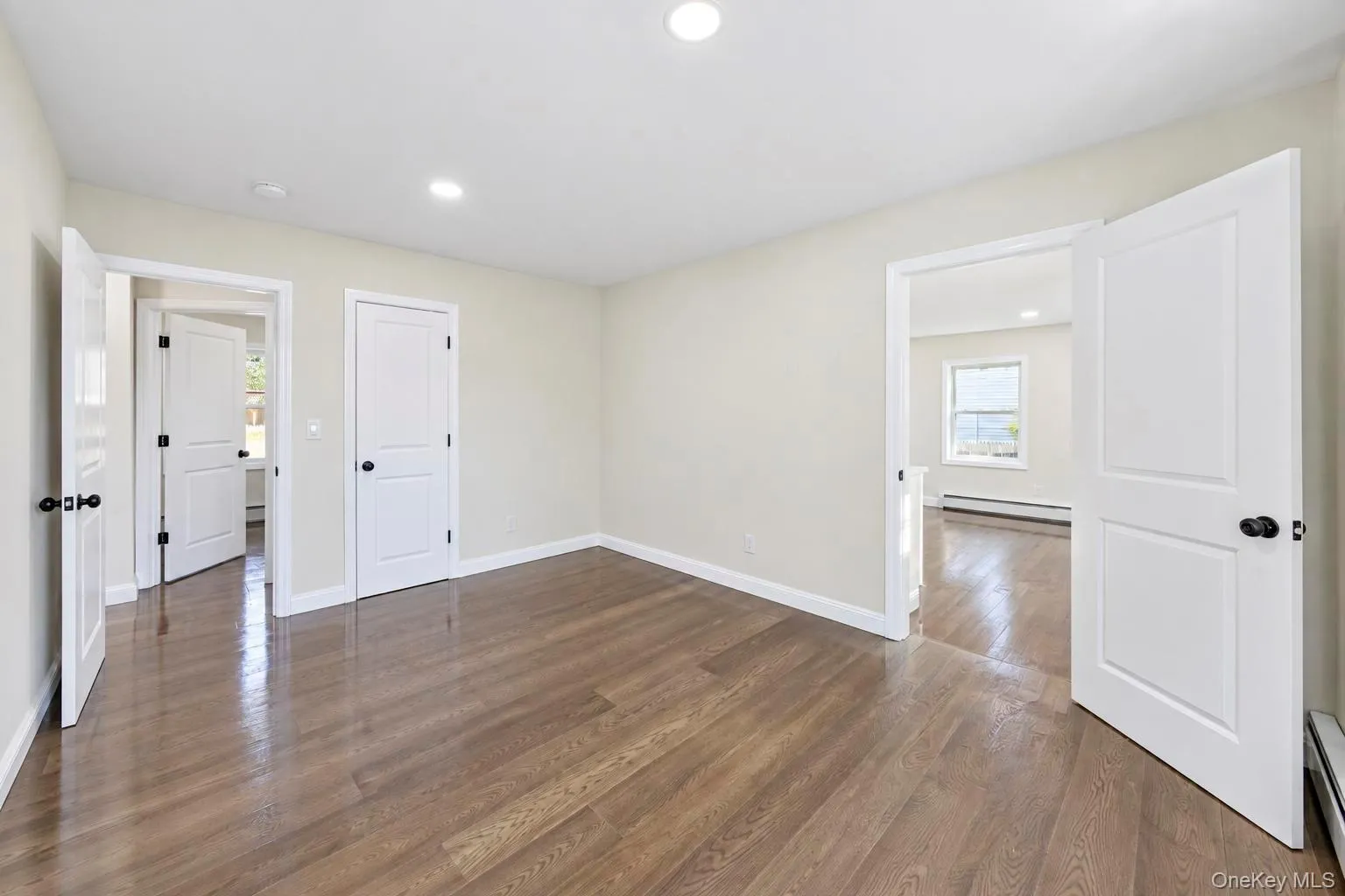11 1st Place, Brookhaven, NY, 5 Bedrooms Bedrooms, 12 Rooms Rooms,4 BathroomsBathrooms,Residential,For Rent,1st,0,1048905 11 1st Place, Brookhaven, NY, 5 Bedrooms Bedrooms, 12 Rooms Rooms,4 BathroomsBathrooms,Residential,For Rent,1st,0,1048905